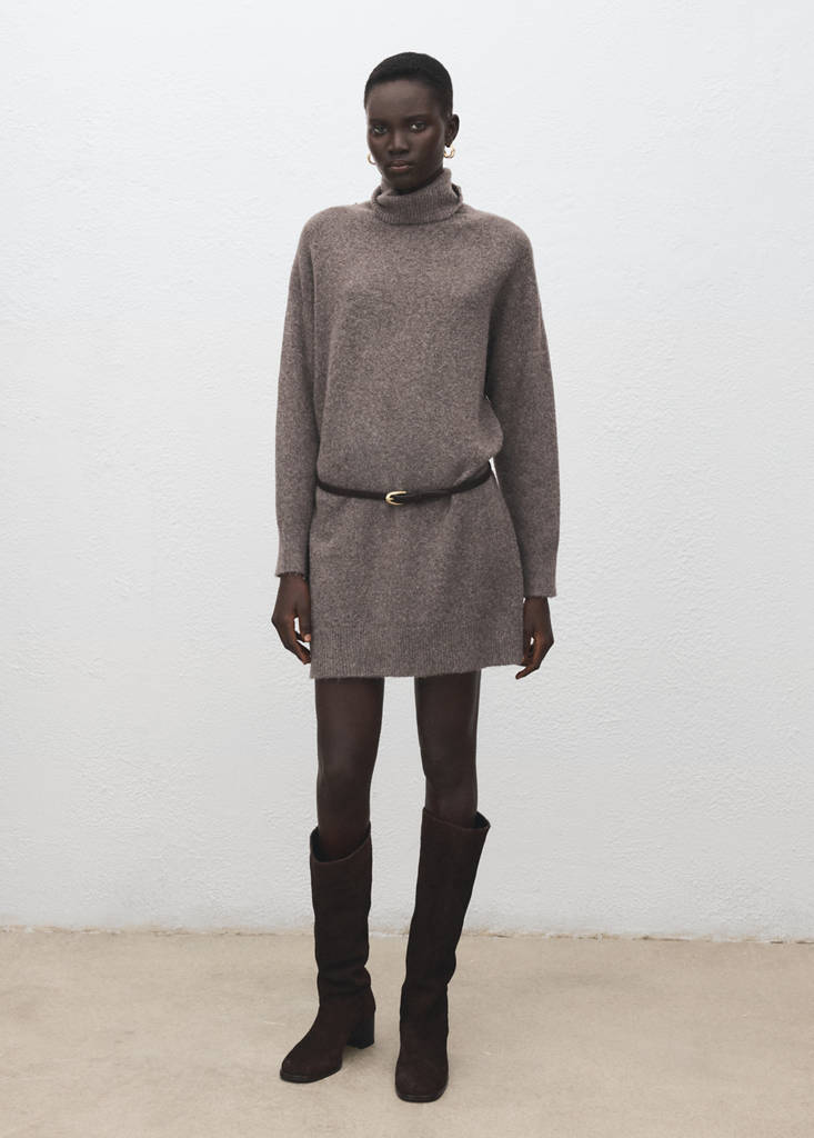 Knitted turtleneck dress — Medium Brown