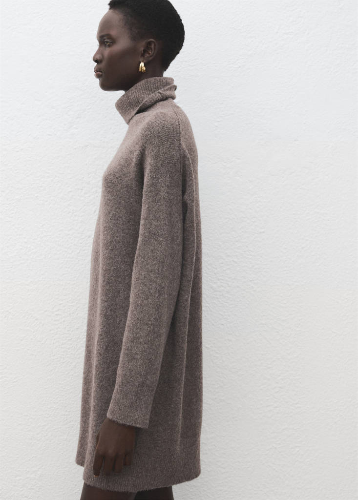 Knitted turtleneck dress — Medium Brown