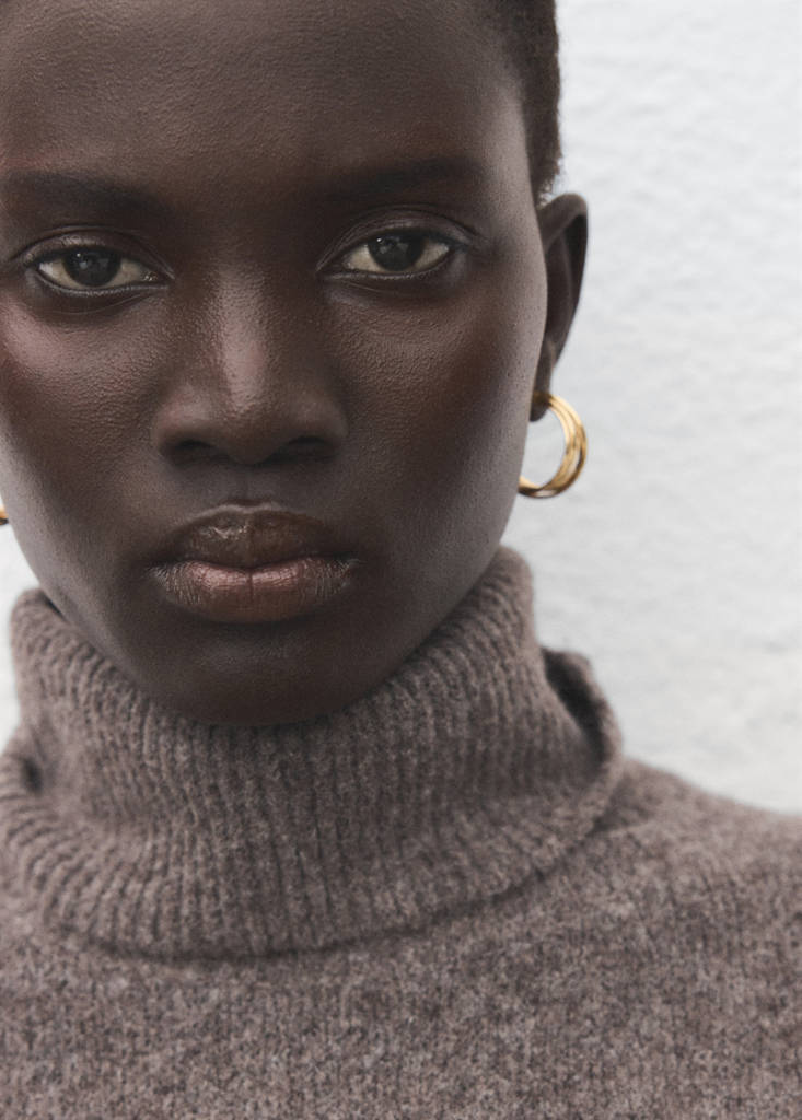 Knitted turtleneck dress — Medium Brown