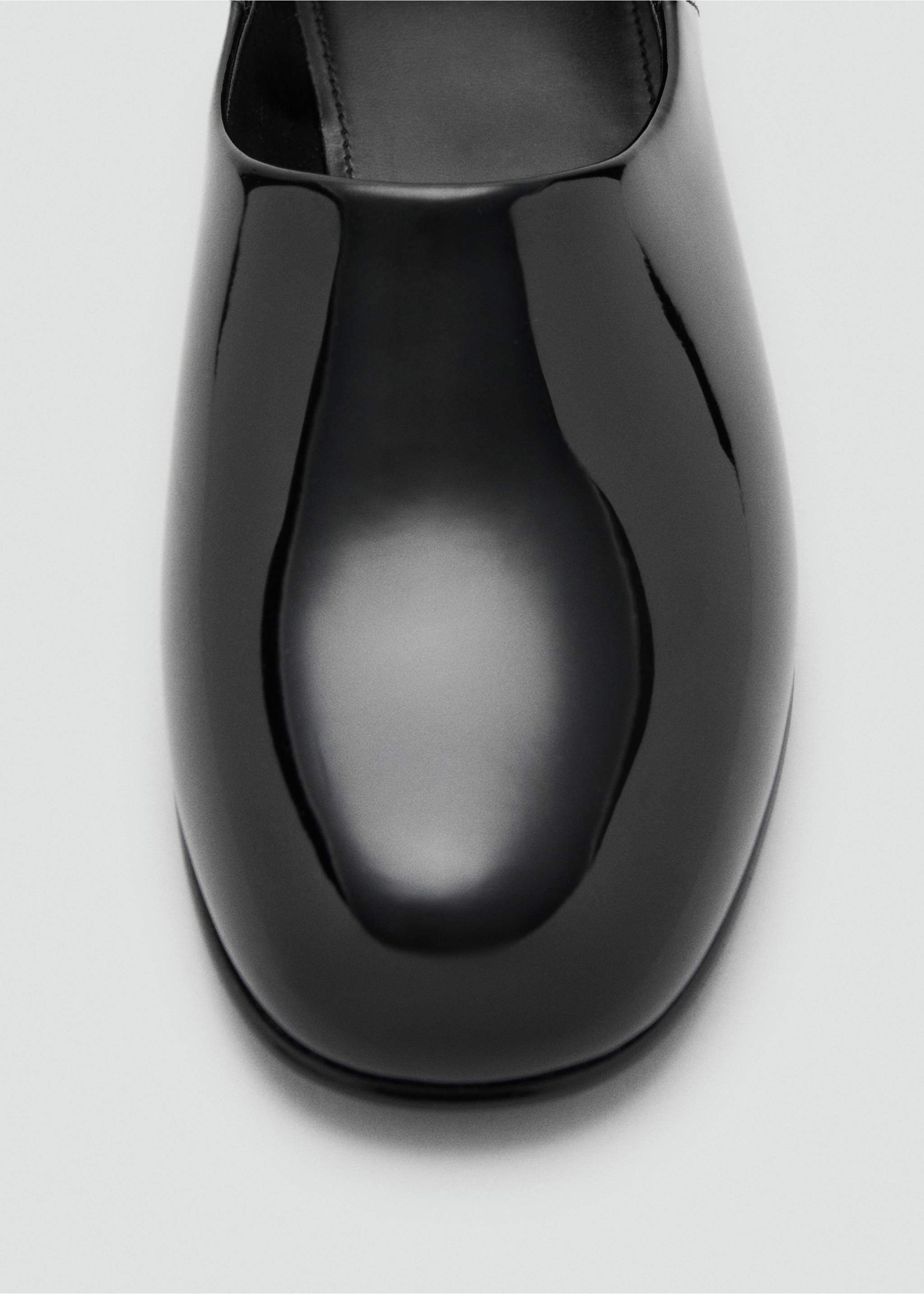 حذاء مسطح من الباتنت الجلد اللامع - تفاصيل المنتج 1, أسود. Ref: 27081216-00.