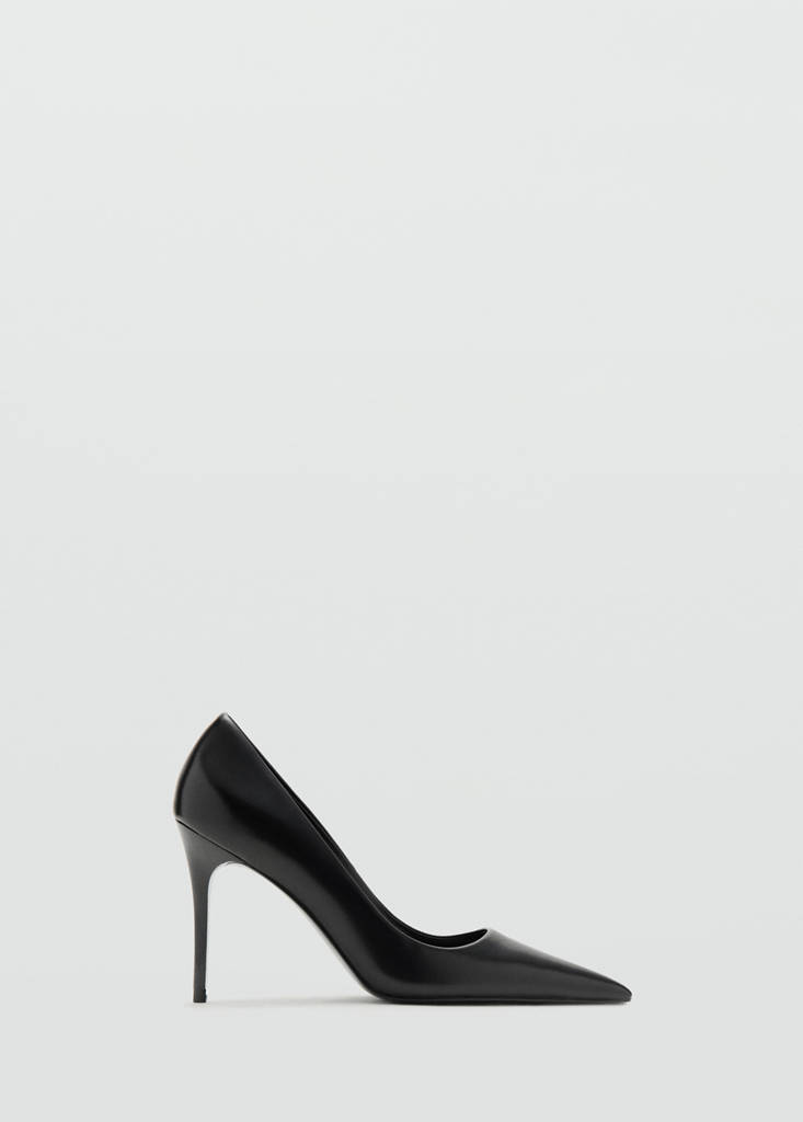 High-heeled shoes — Black