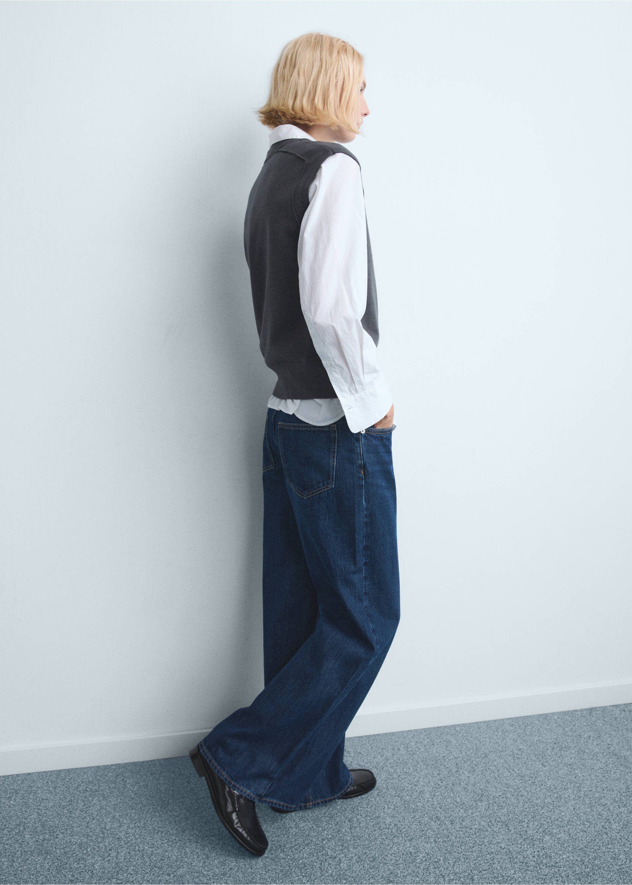 جينز واسع الساق بخصر منخفض - تفاصيل المنتج 2, أزرق غامق. Ref: 27081230-00.