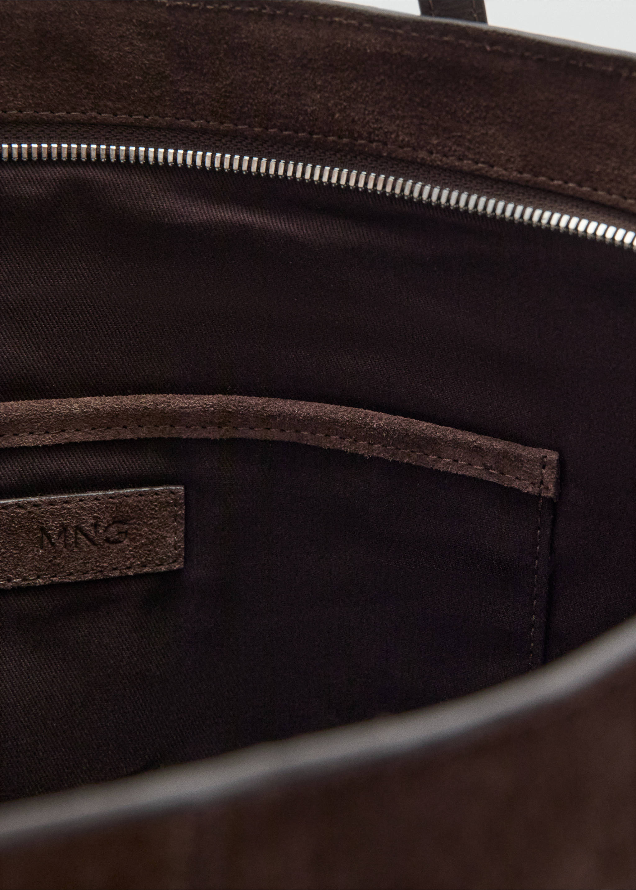 Shopperväska mocka - Detaljer om artikeln 3, Brun. Ref: 27081232-00.