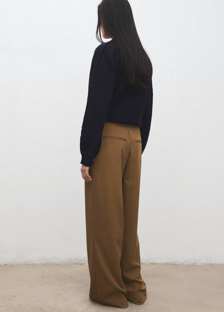 Pleated wide leg trousers — Medium Brown