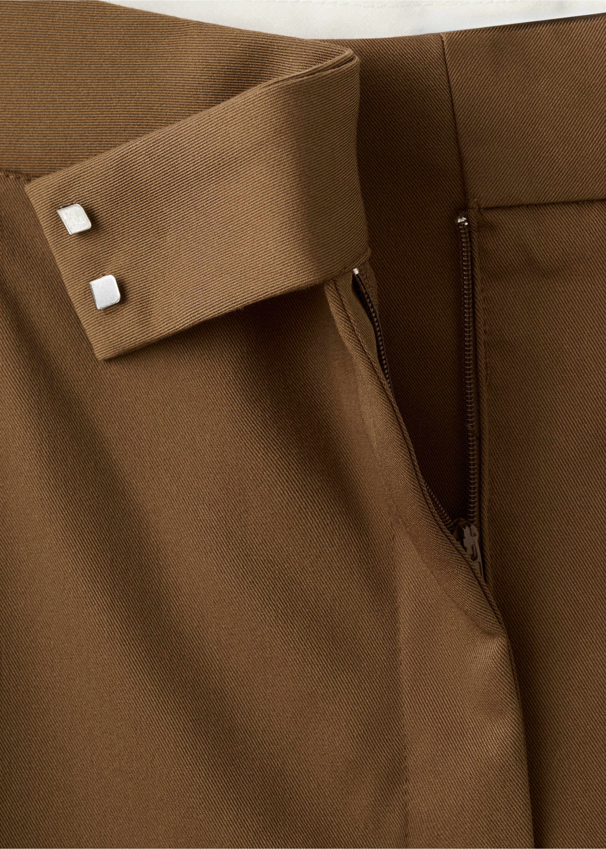 Pleated wide leg trousers - Details of the article 8, Medium Brown. Ref: 27081234-00.
