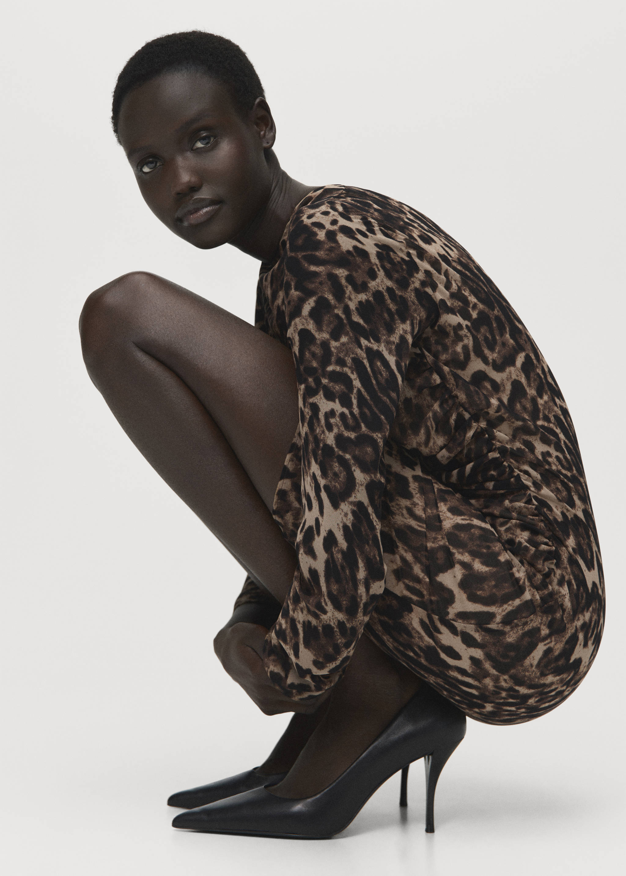 Robe léopard taille froncée - Détail de l'article 2