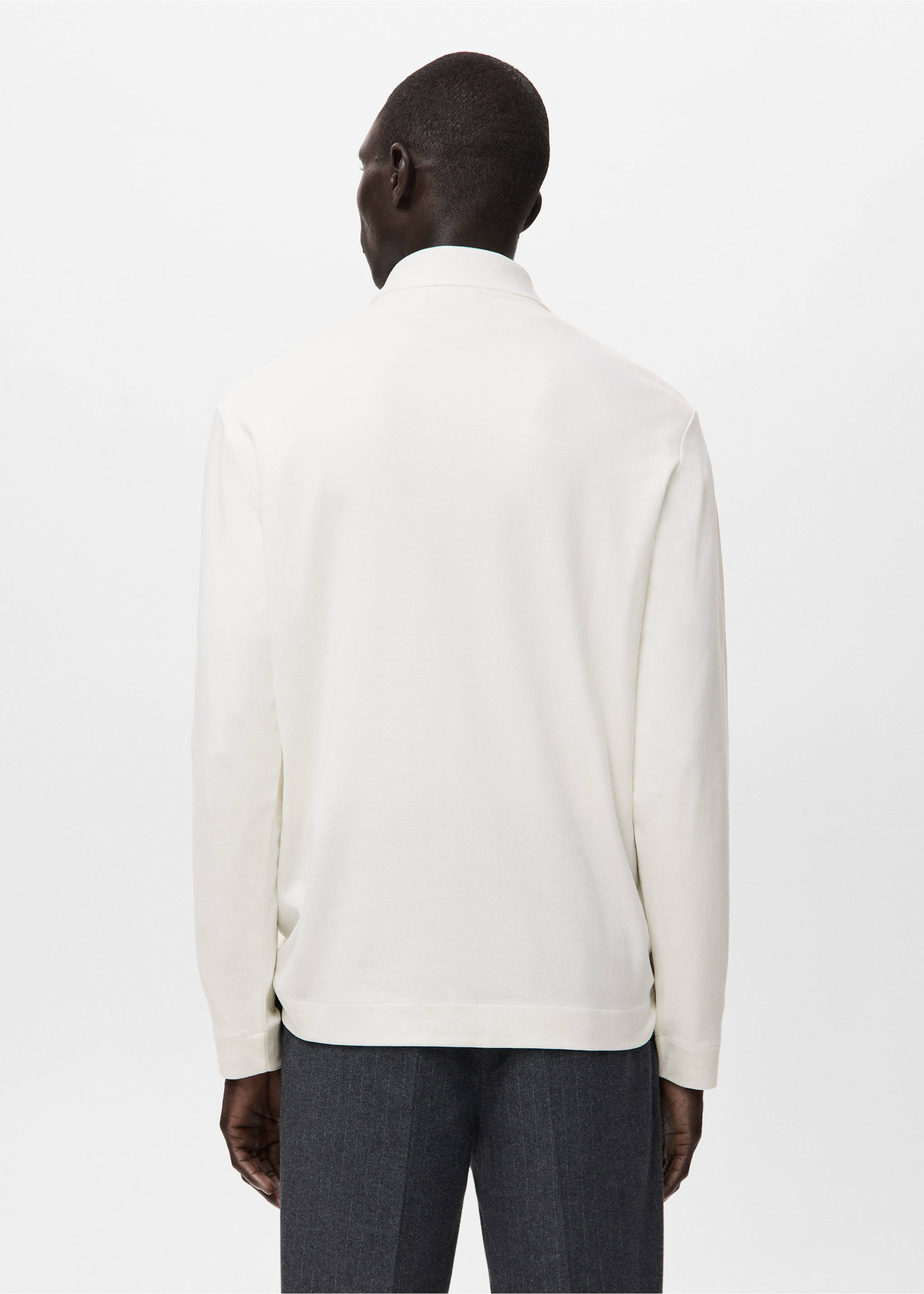 سترة بولو محبوكة بقصّة منتظمة - الجهة الخلفية للمنتج, أبيض. Ref: 27081256-00.