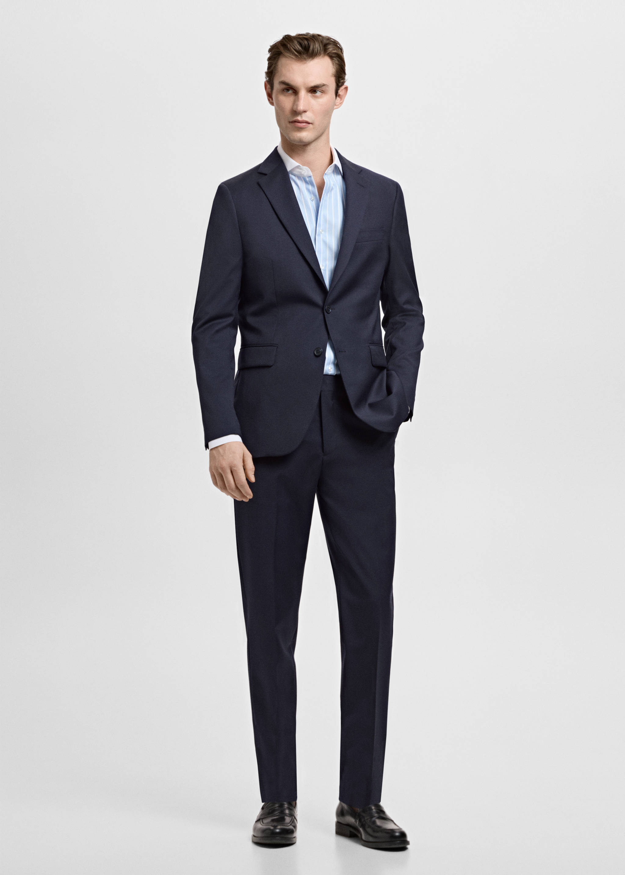 Chemise costume slim-fit en imprimé rayé - Plan général