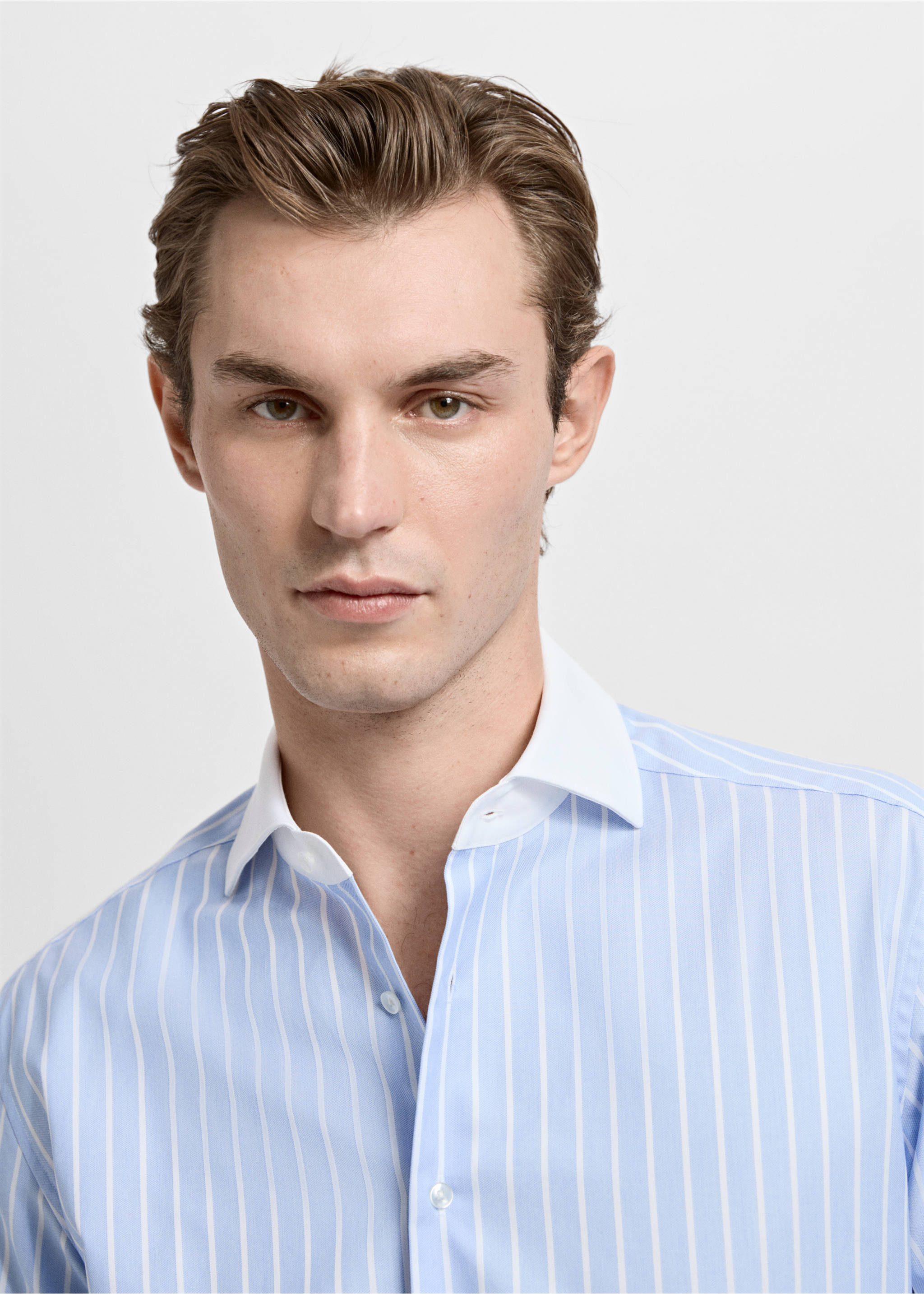 Camisa traje slim fit estampado rayas - Detalle del artículo 1, Azul celeste. Ref: 27081260-00.