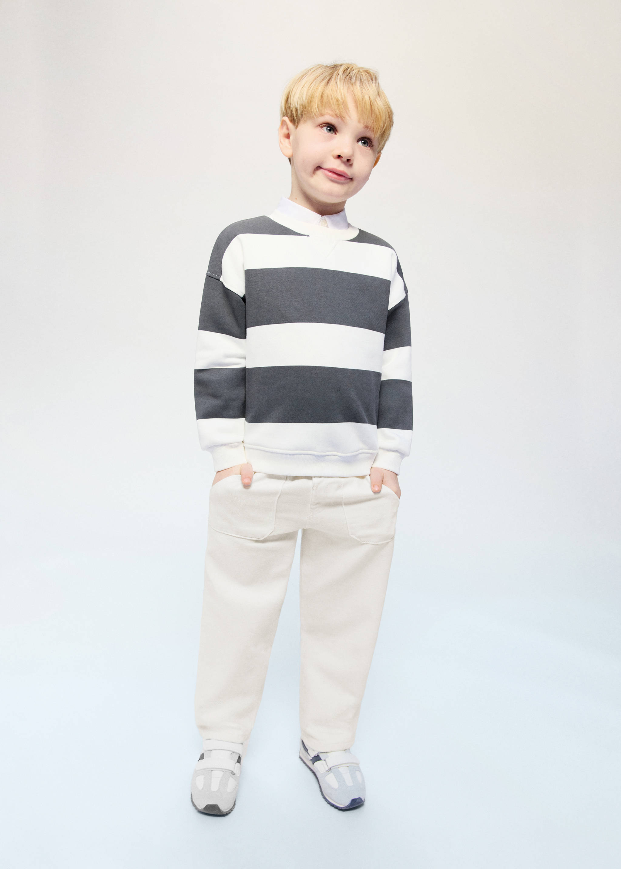 Jeans rectos cintura goma - Plano general