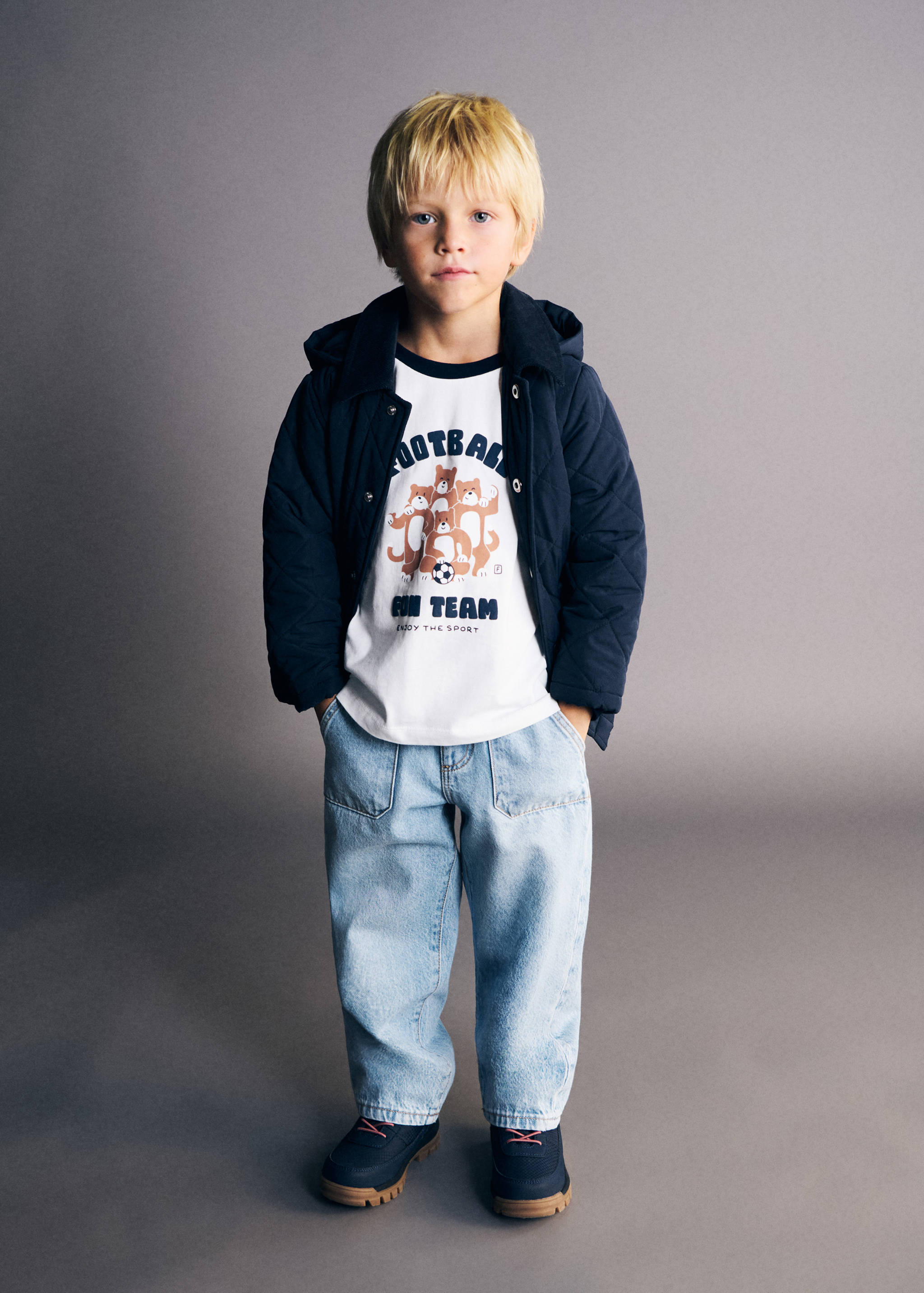 Straight jeans with elasticated waistband - General plane