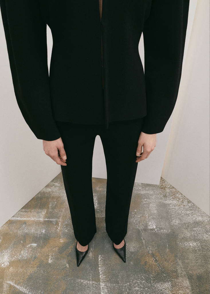 Side slit knit trousers — Black