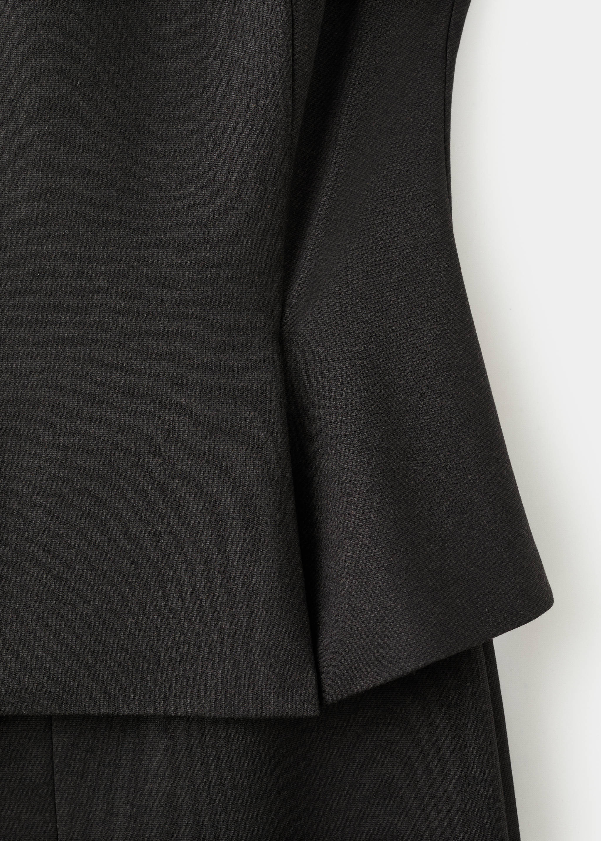 Peplum-style jumpsuit - Details of the article 8