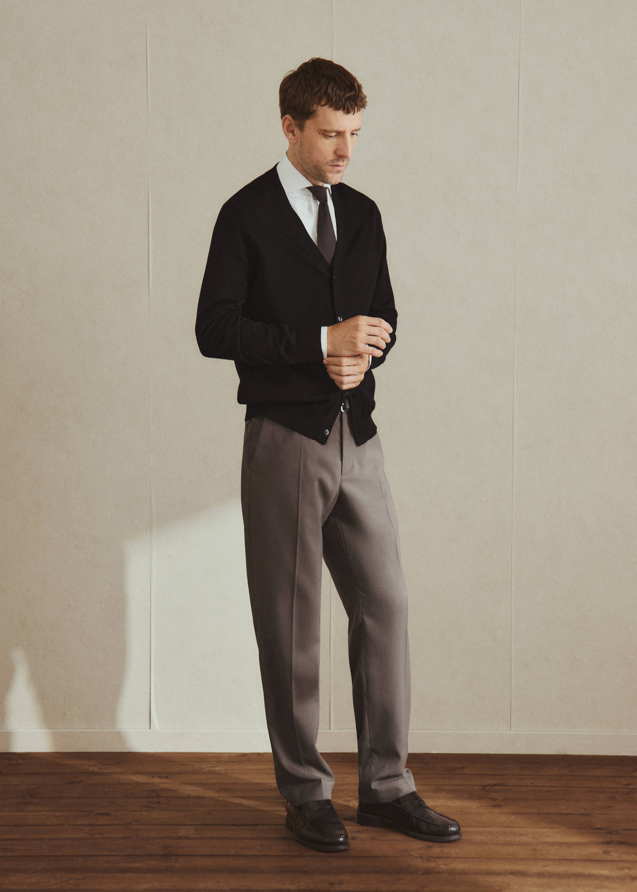 100% merino wool cardigan - Details of the article 5