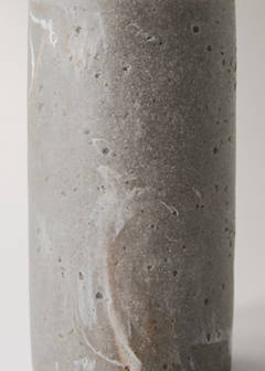 Travertine-effect resin soap dispenser — Light/Pastel Grey 3