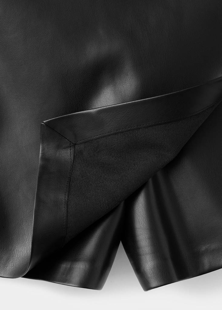Faux-leather culottes — Black