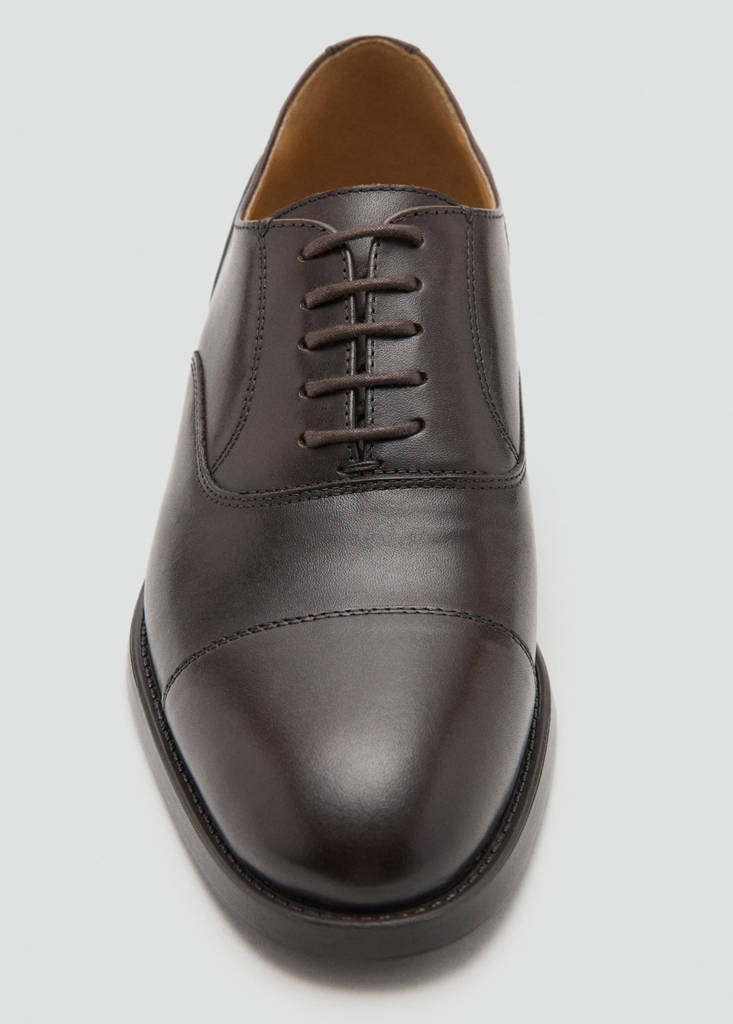 Oxford style leather shoe — Brown