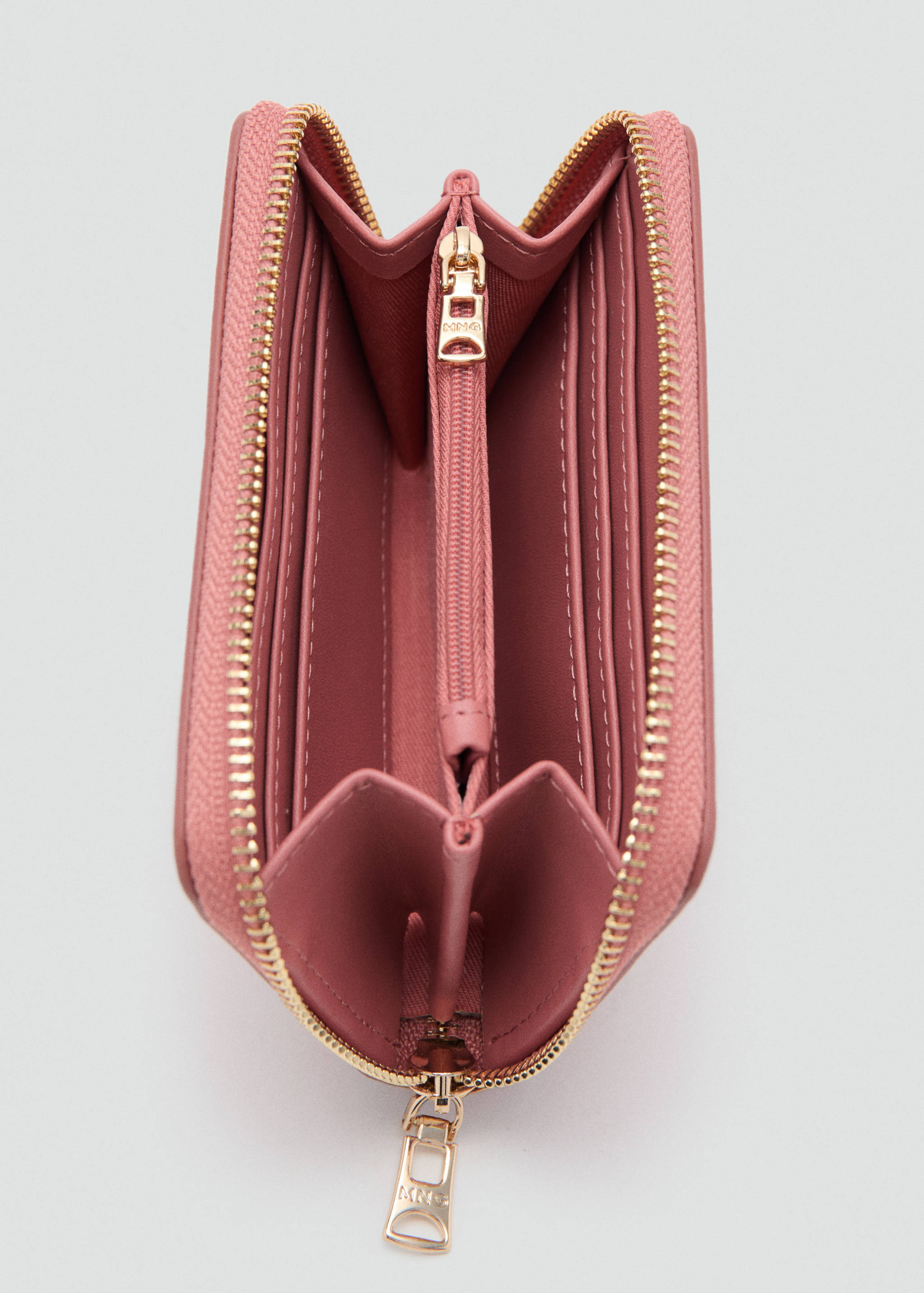 Saffiano-effect wallet - Details of the article 1