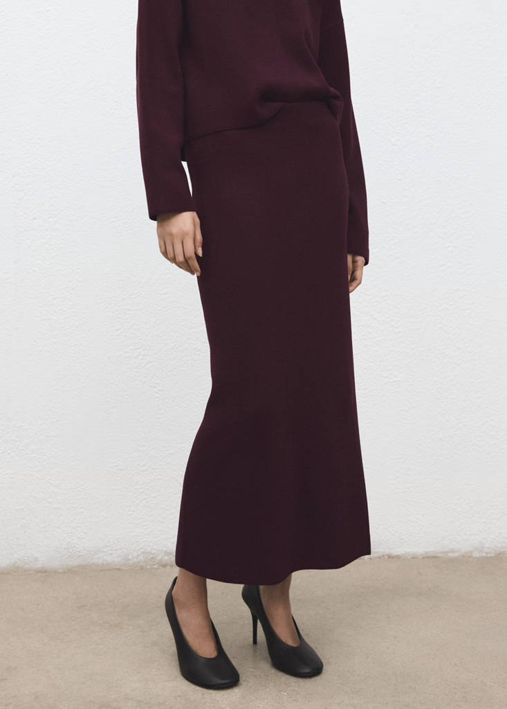 Knit pencil skirt