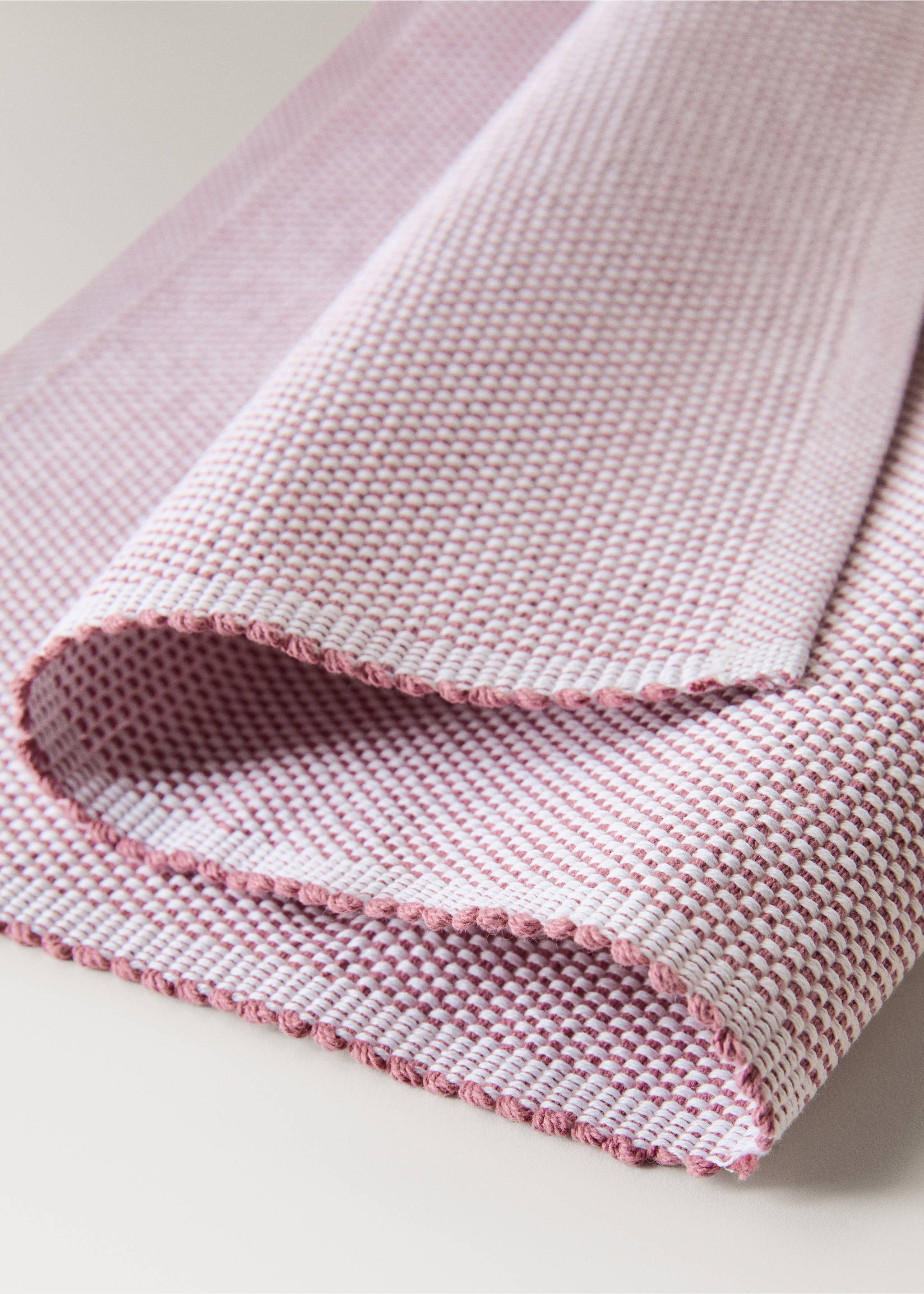 Tischset aus Baumwolle mit Melange-Effekt - Detail des Artikels 1, Rosa. Ref: 27081309-00.