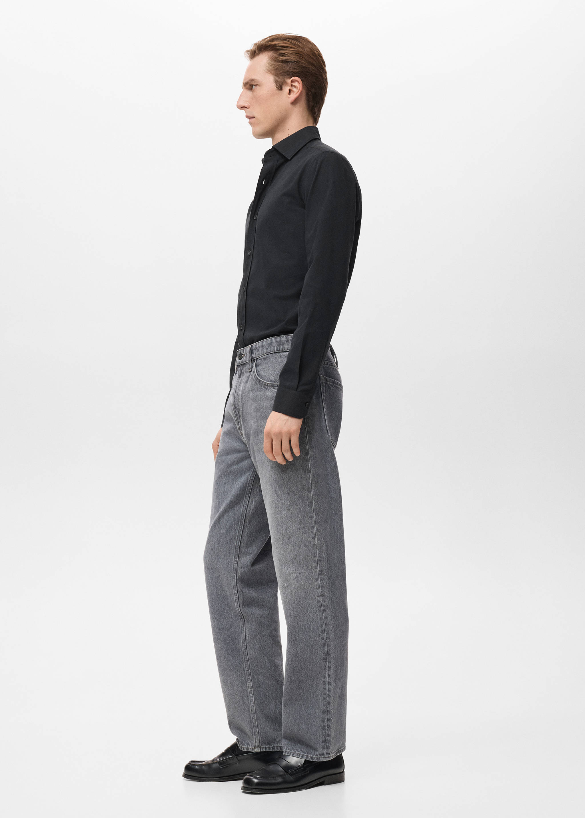 قميص بقصة قطنية ضيقة 100% - تفاصيل المنتج 2