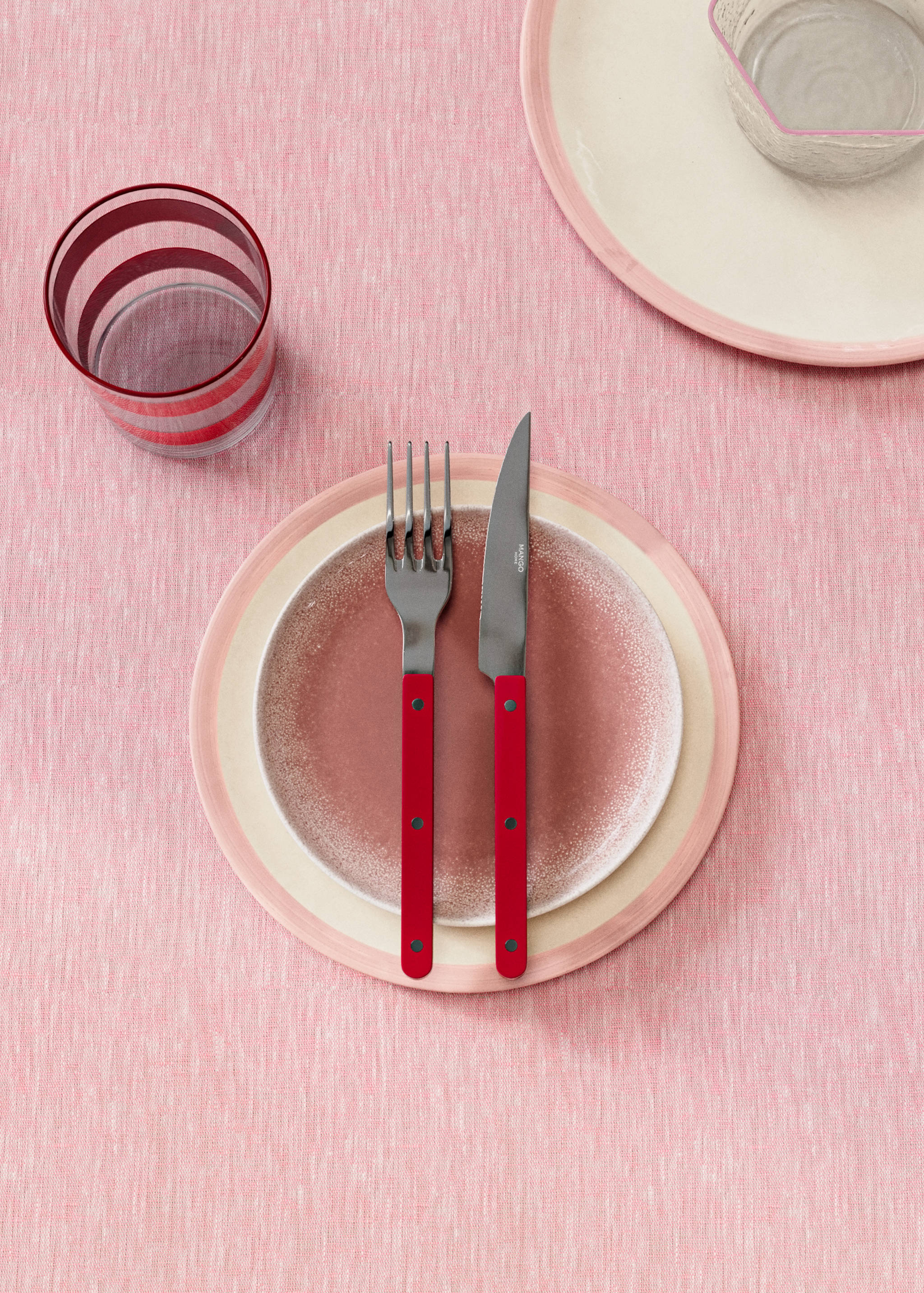 Assiette à dessert en grès couleur dégradée - Plan général