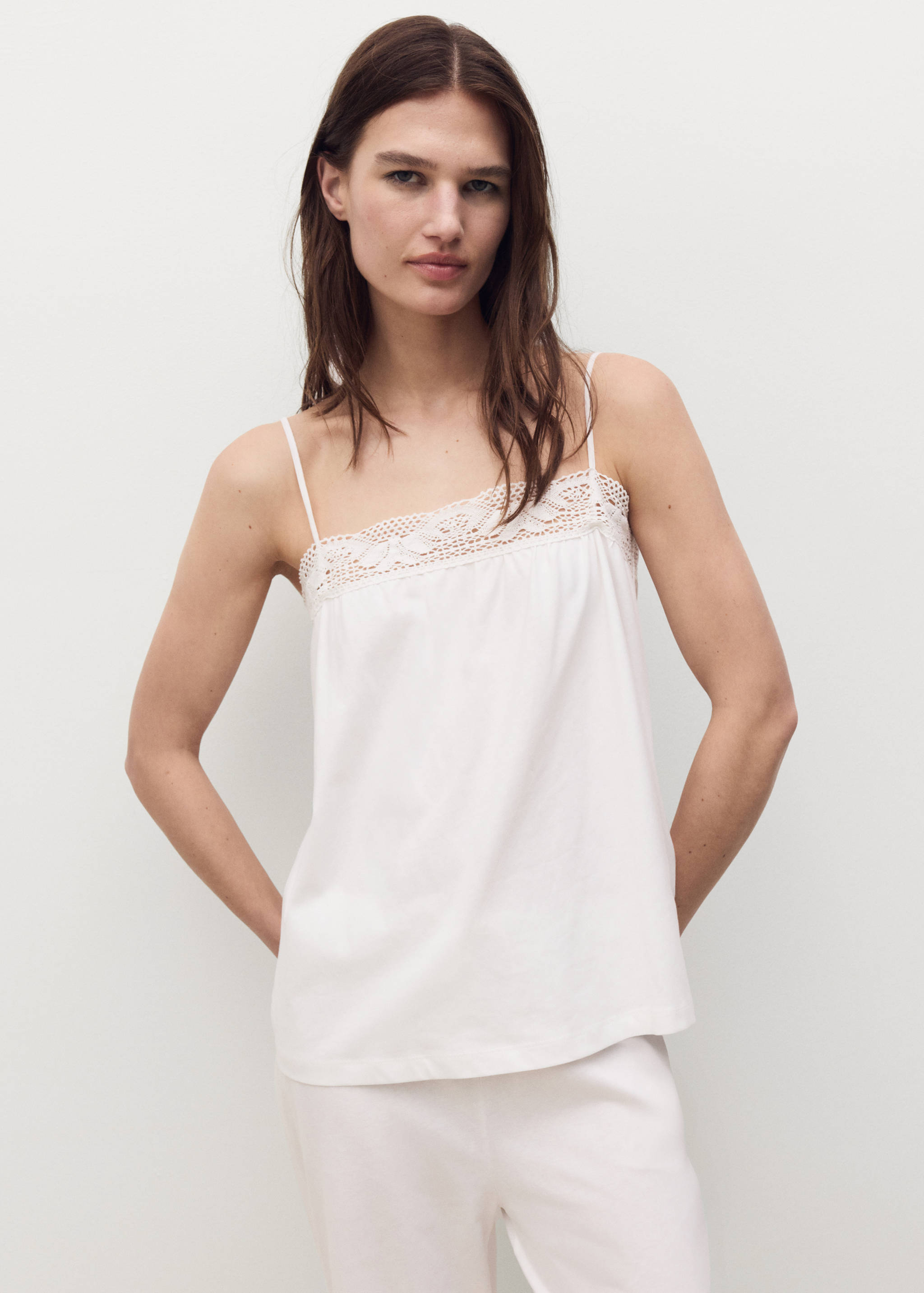 Cotton top with lace straps - Medium plane