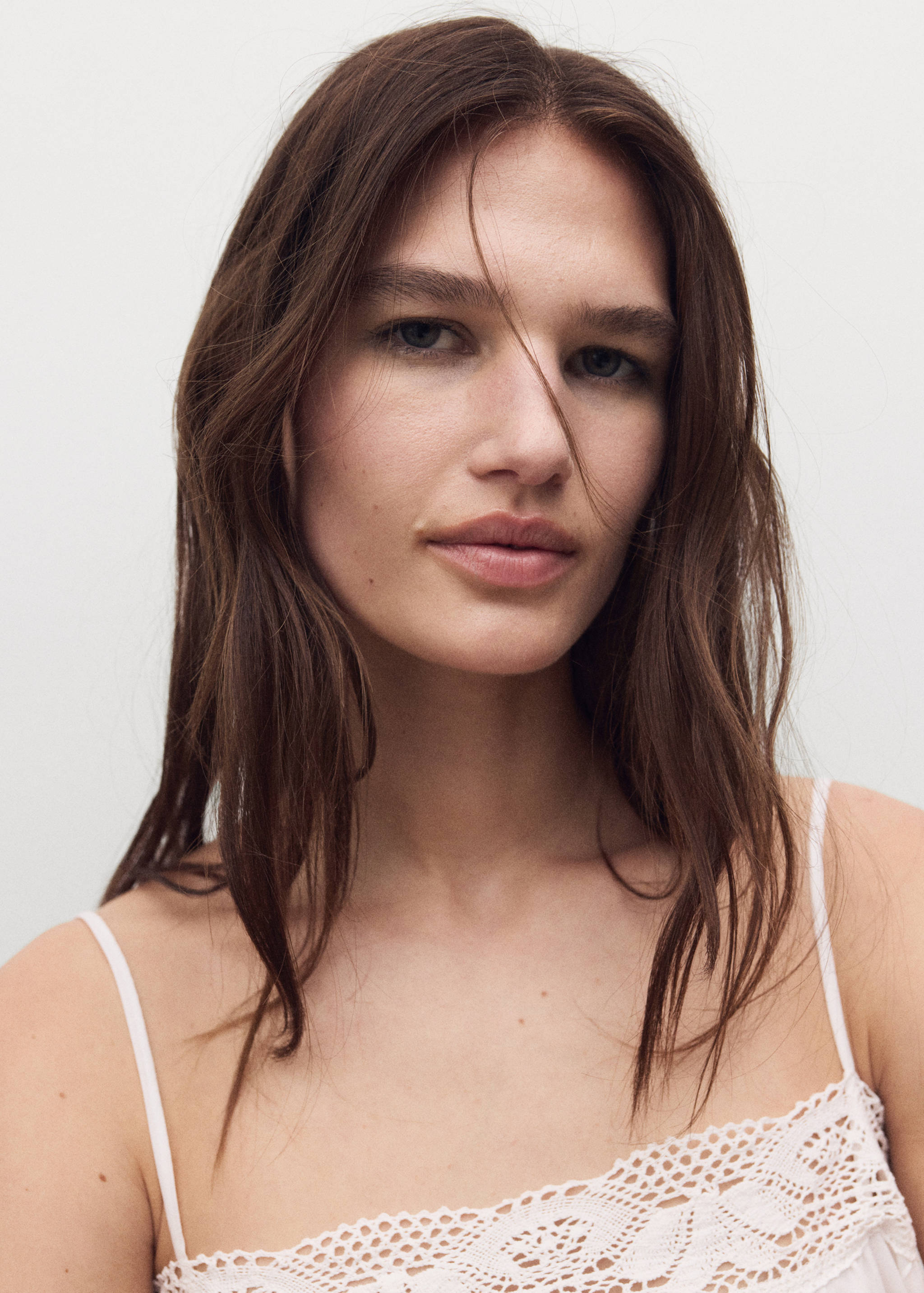 Cotton top with lace straps - Details of the article 1