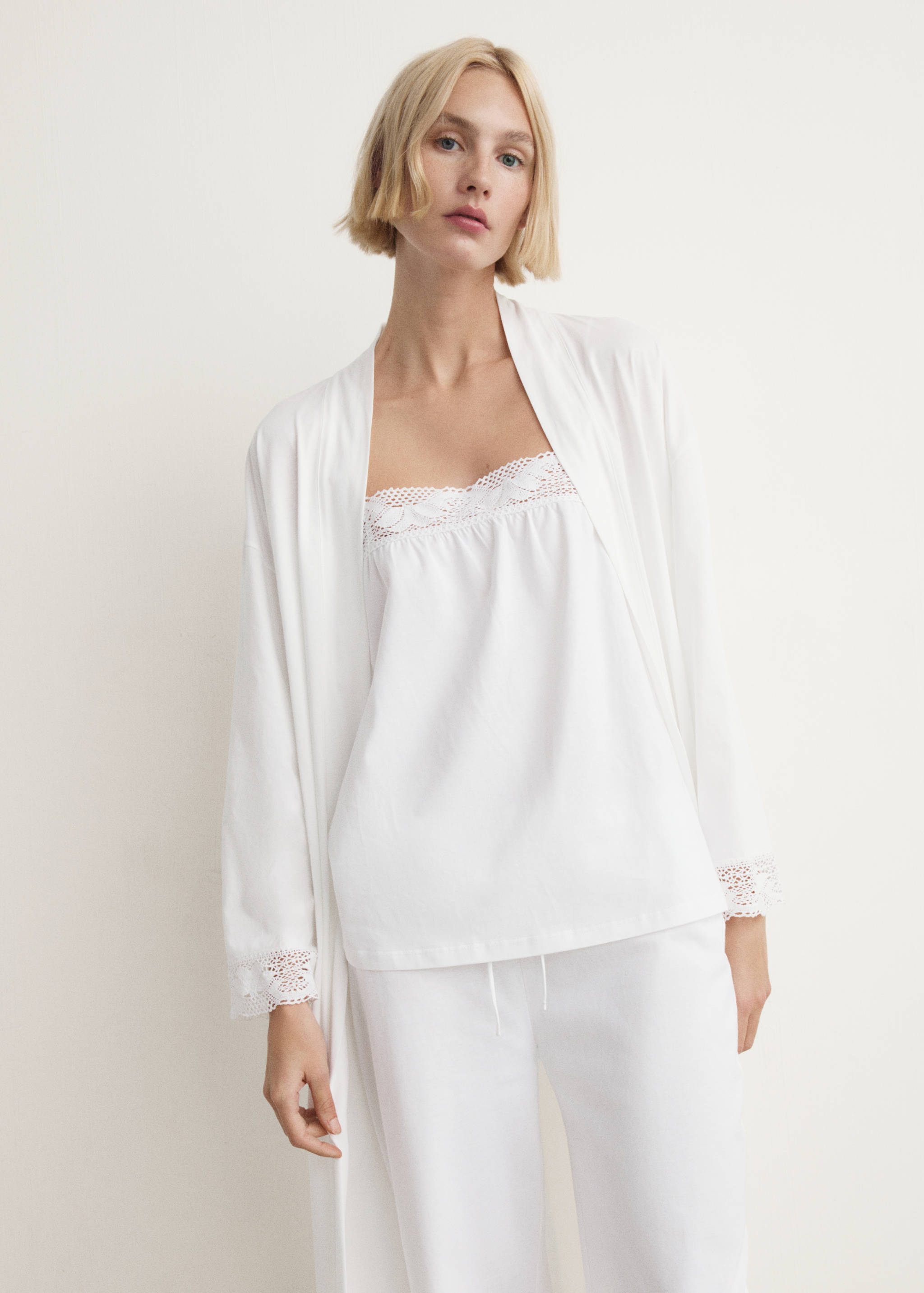 Cotton top with lace straps - Details of the article 4