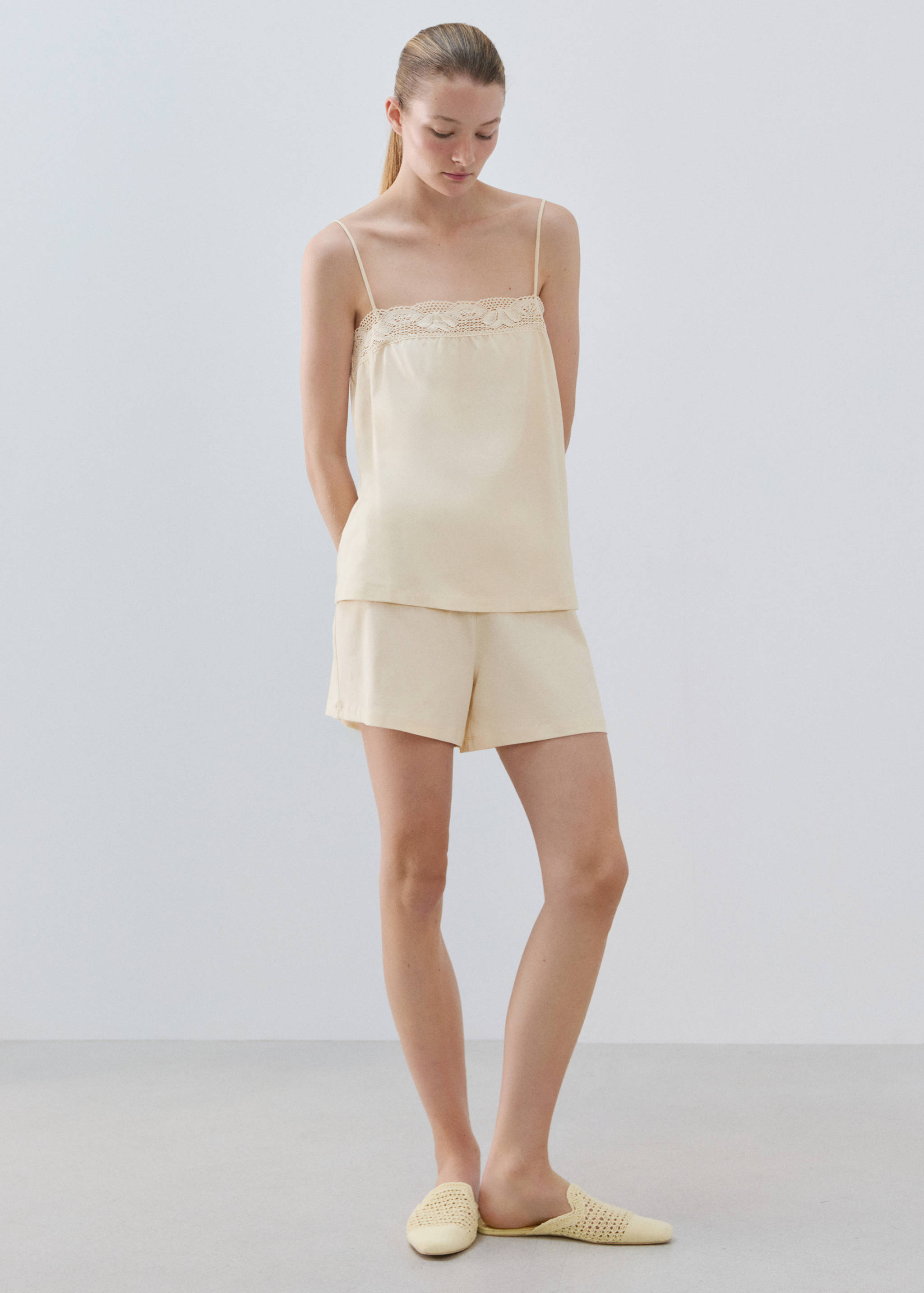 Cotton top with lace straps - General plane