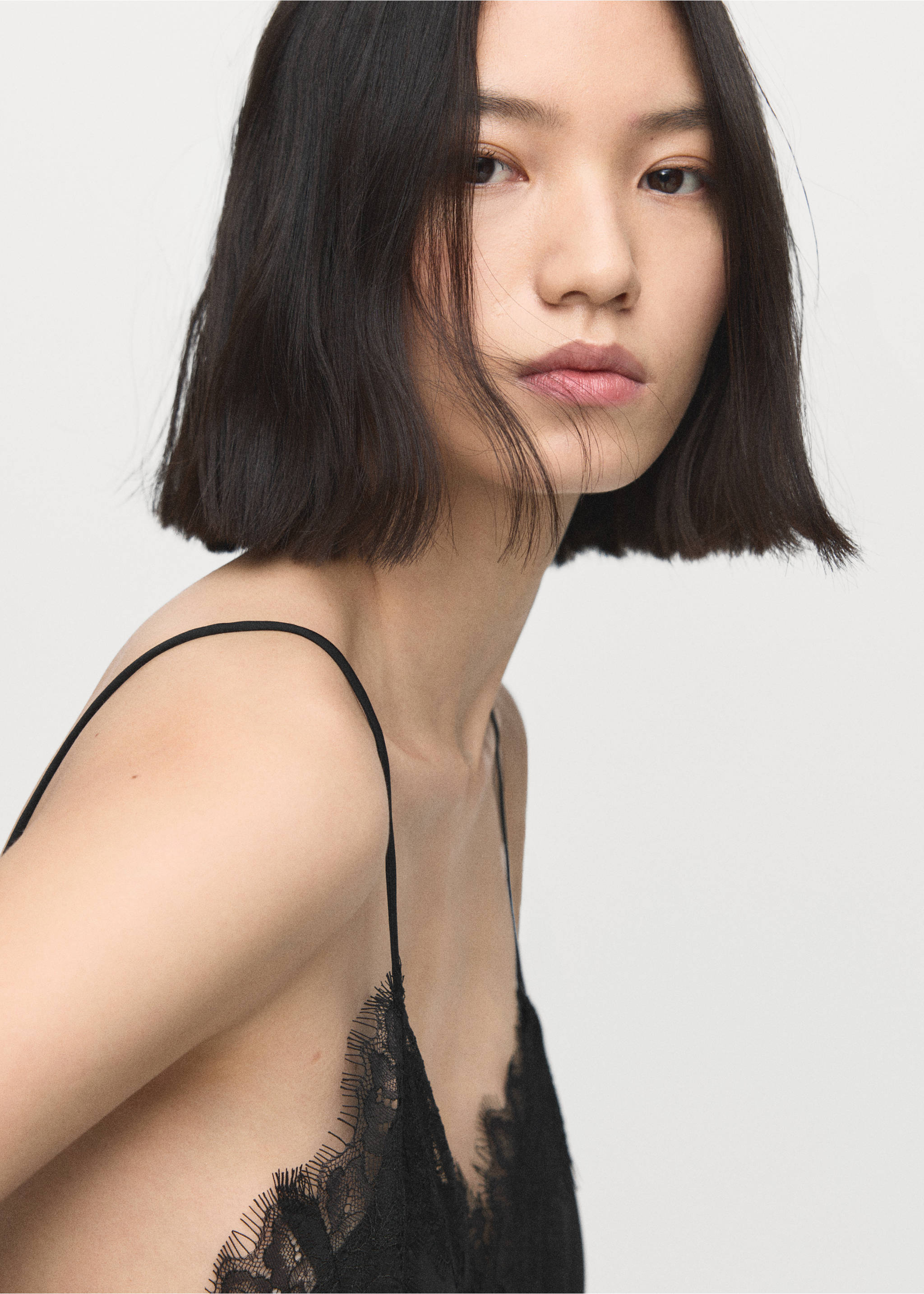 蕾丝上衣 - null, 黑色. Ref: 27081326-00.