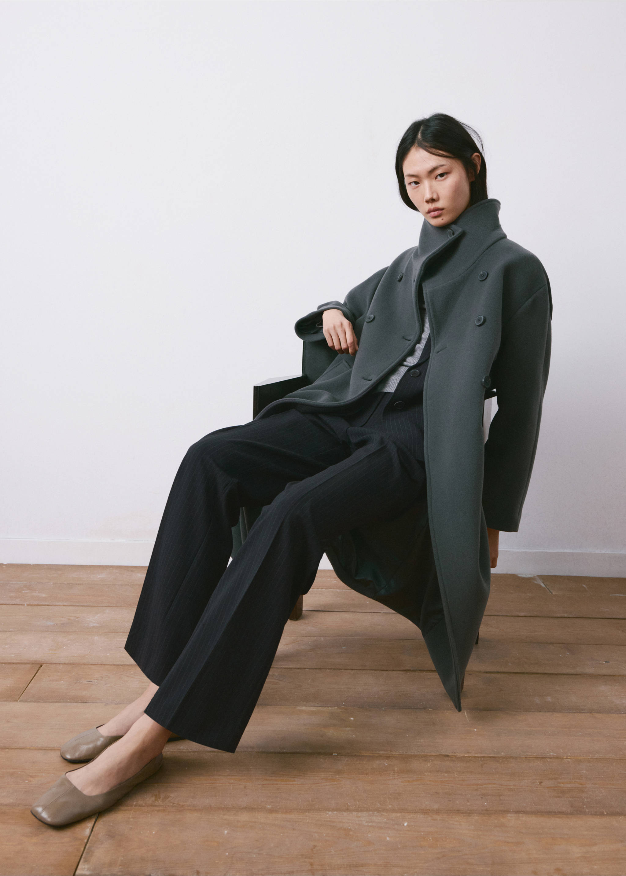 Straight-fit suit trousers - Details of the article 2, Dark Navy. Ref: 27081328-00.