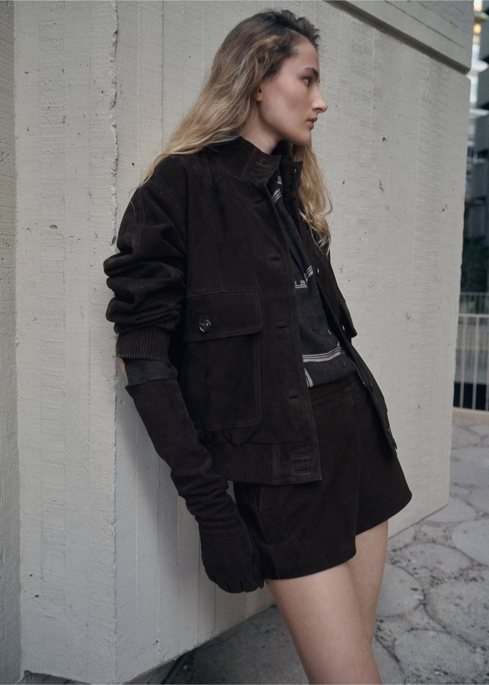 جاكيت شمواه بأزرار - تفاصيل المنتج 1, بني. Ref: 27081330-00.