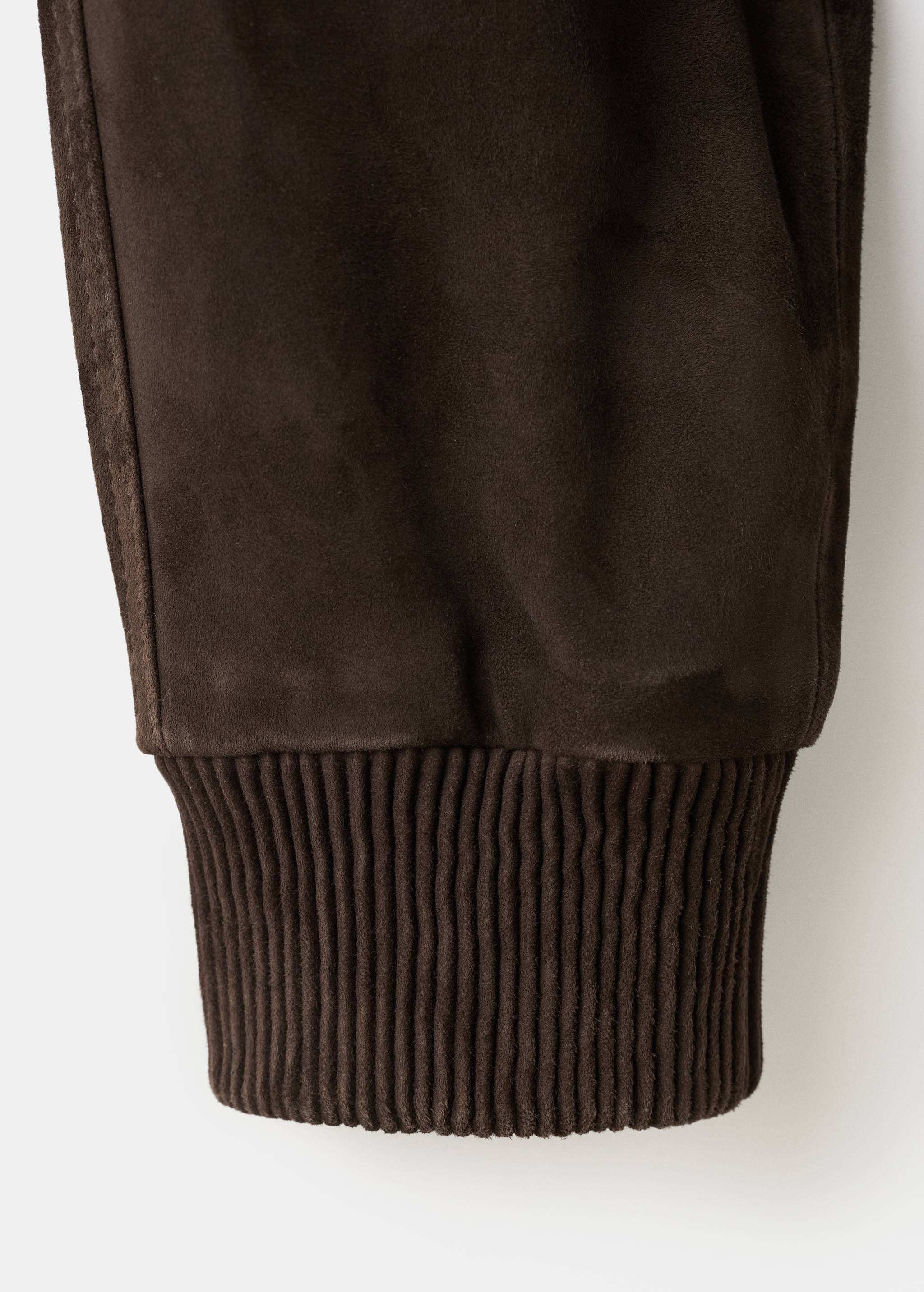Buttoned suede jacket - Details of the article 8