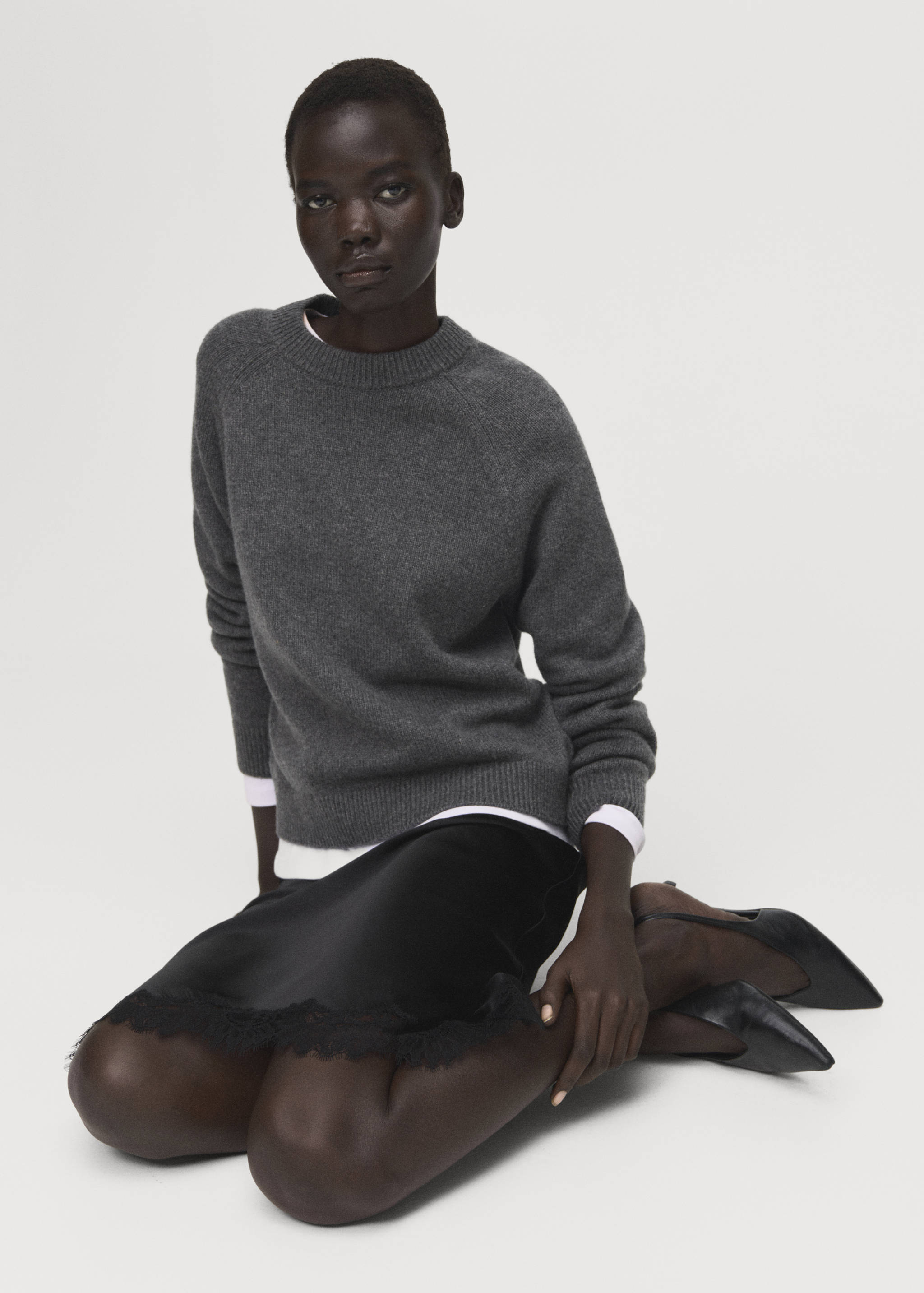 Jupe satinée dentelle - Détail de l'article 2