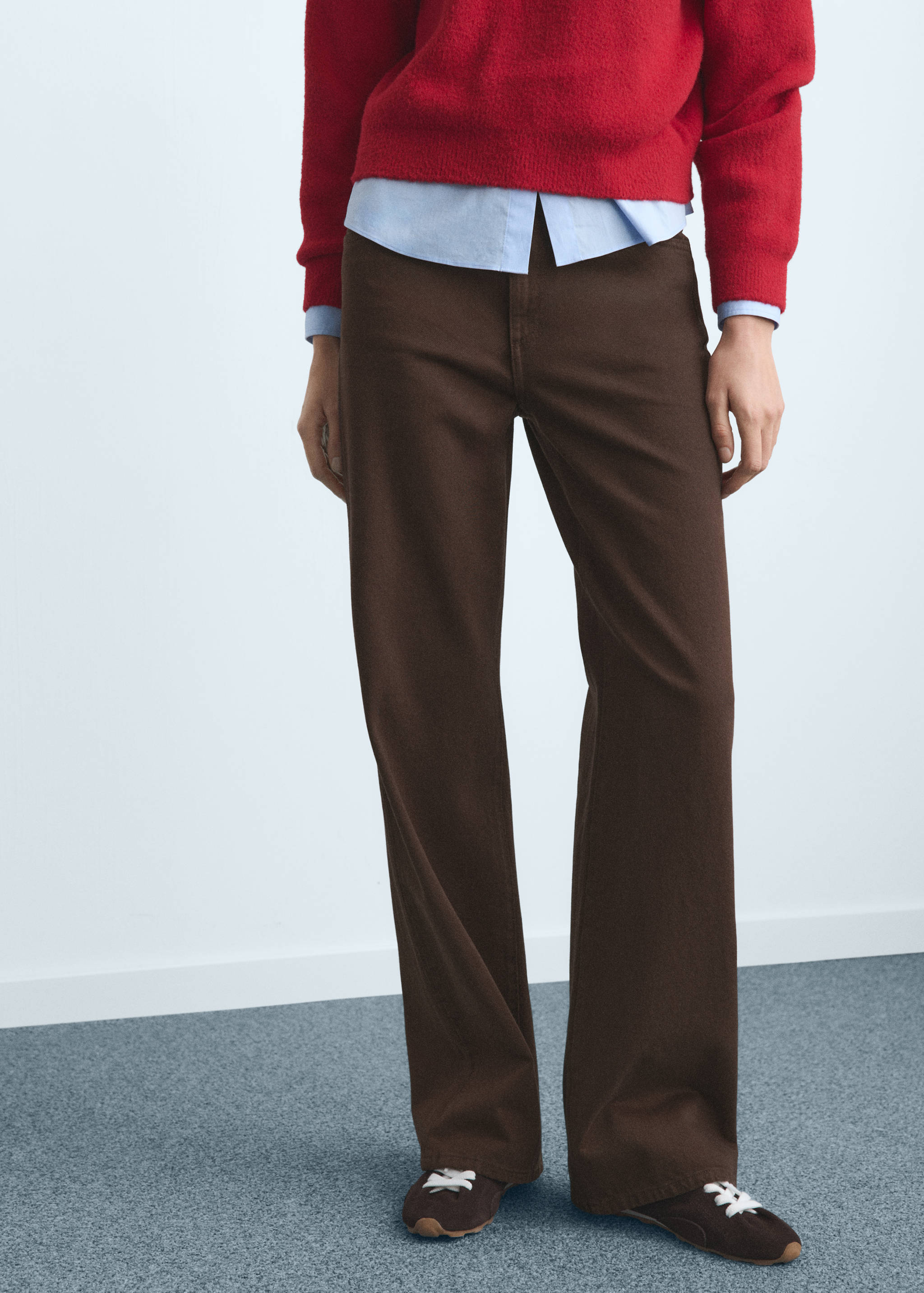 Jean Danila large taille haute - Plan moyen