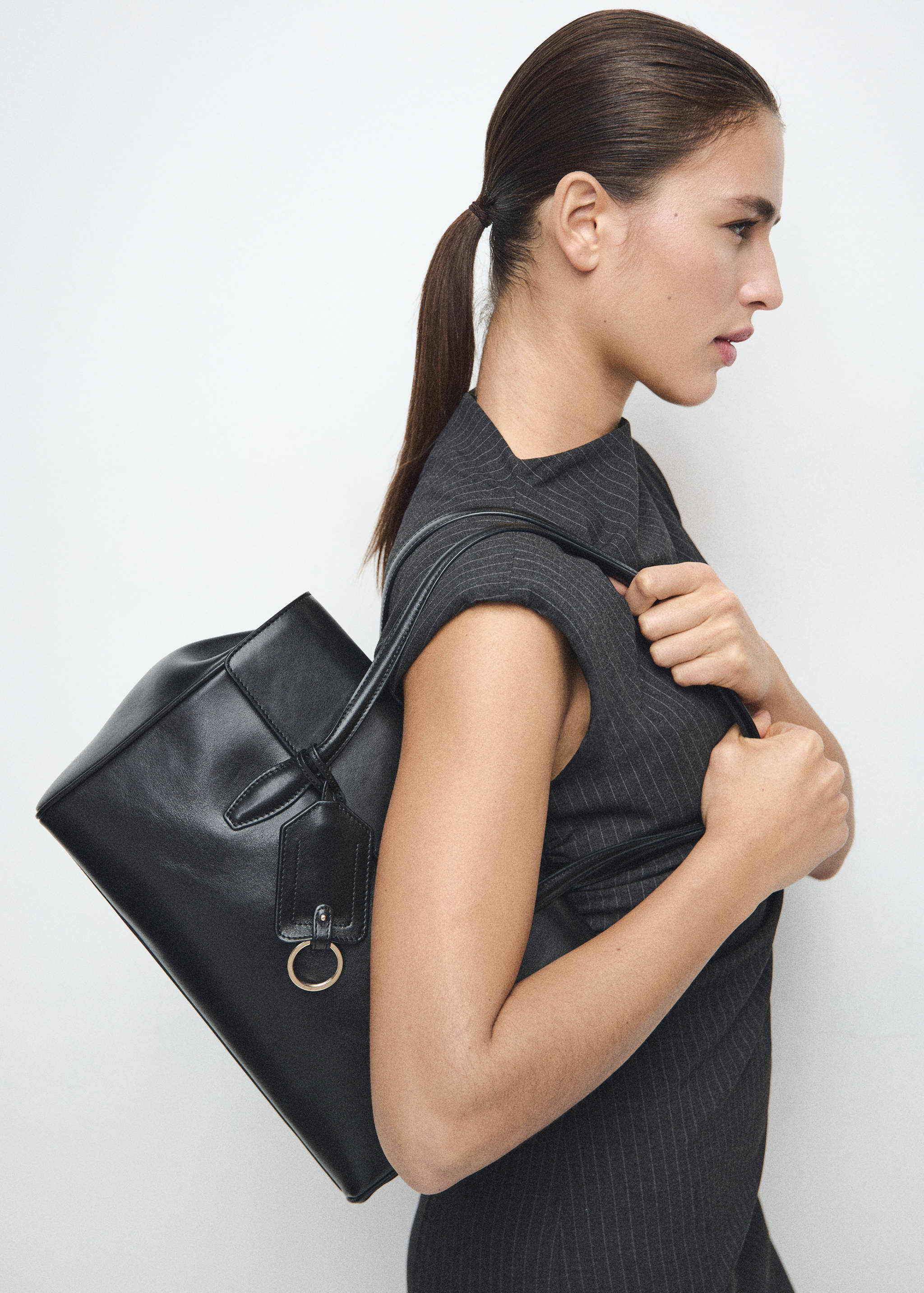 Robe à rayures tennis découpée - Détail de l'article 4