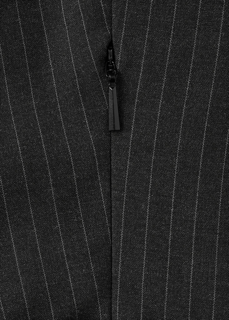 Pinstripe dress with cut-out — Grey