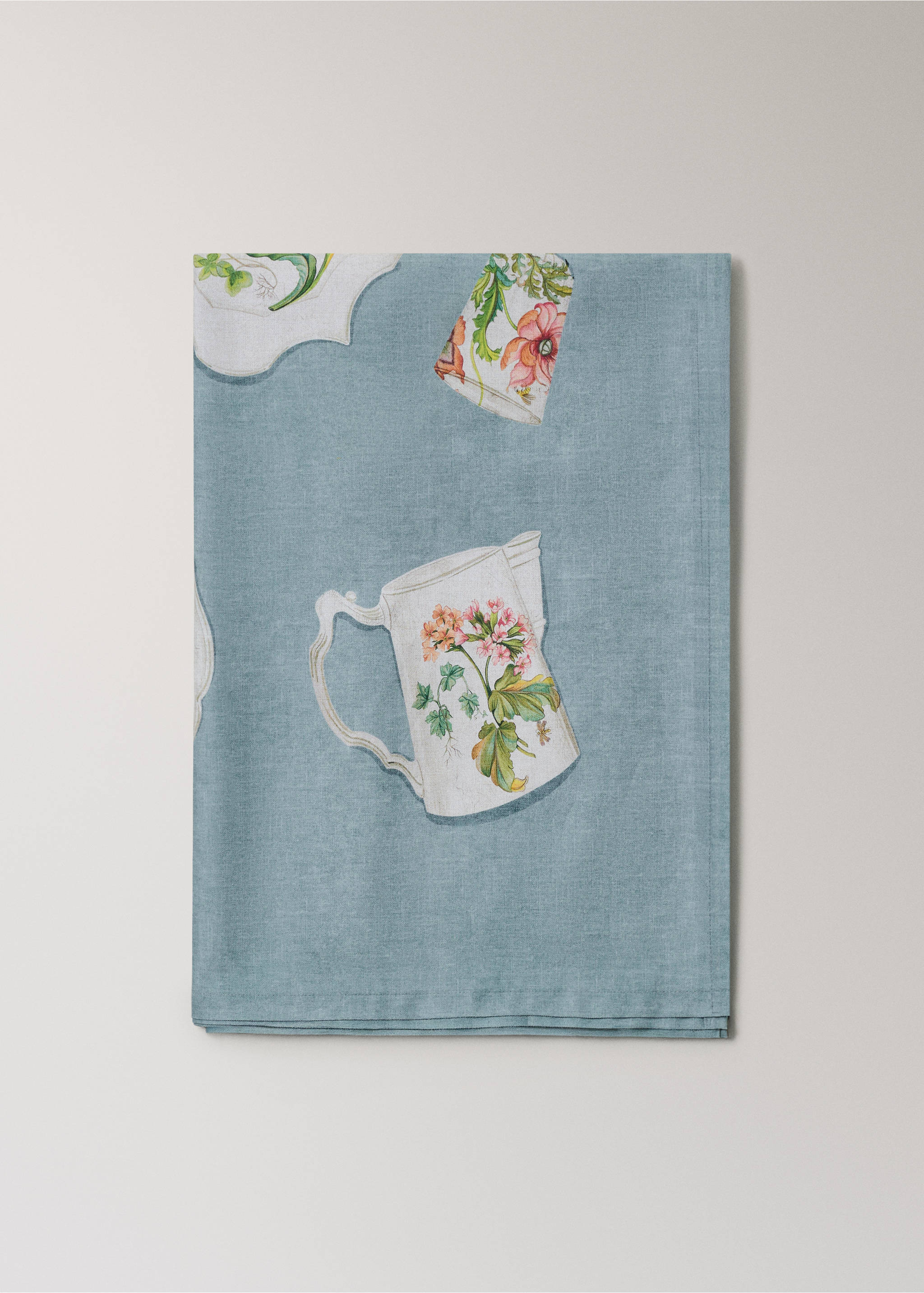 Cotton tablecloth with vintage porcelain elements for 2 to 4 diners - Article without model, Ink Blue. Ref: 27081516-00.