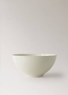 Stoneware serving dish with spots — Off White 5