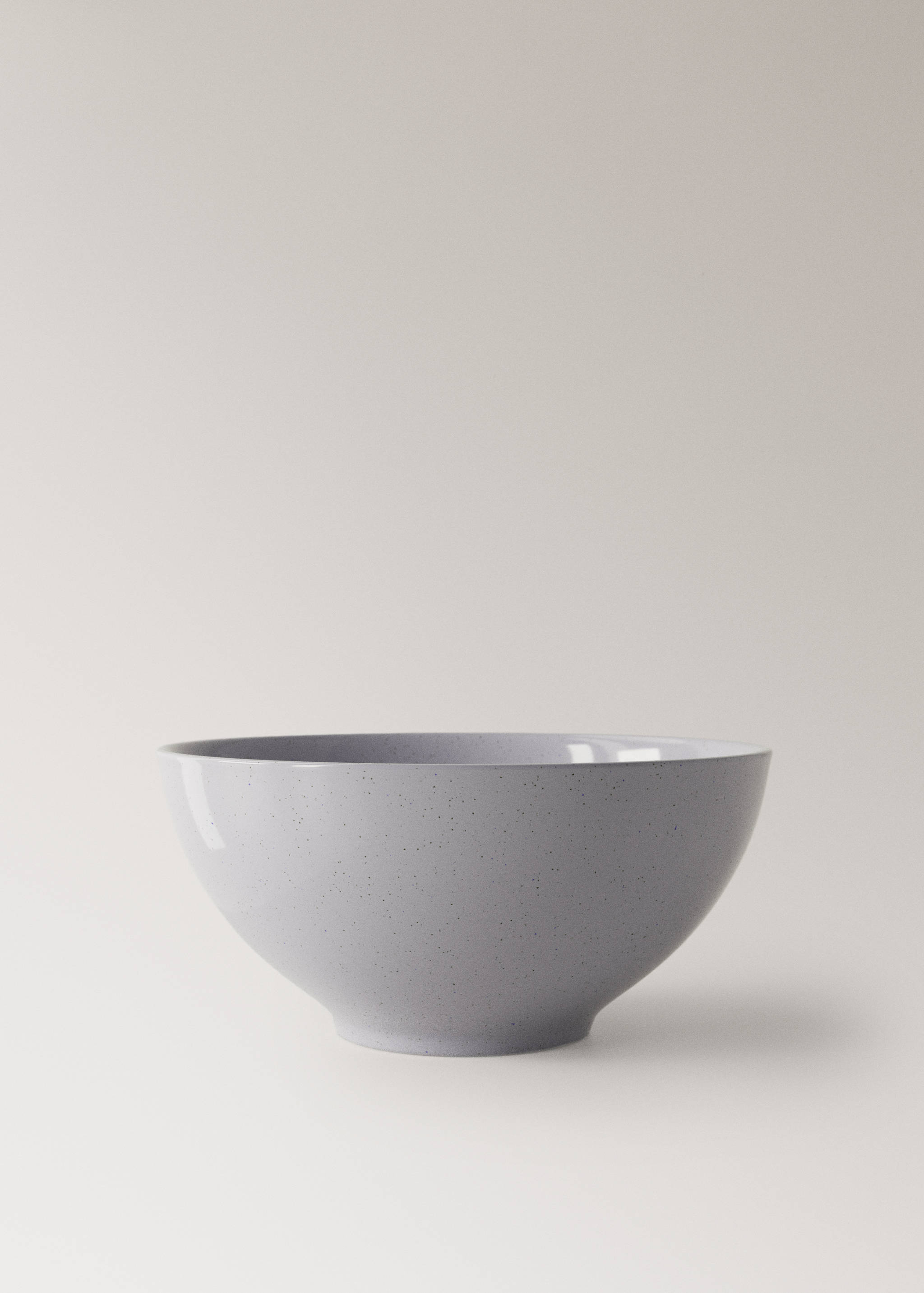 Stoneware serving dish with spots - Article without model