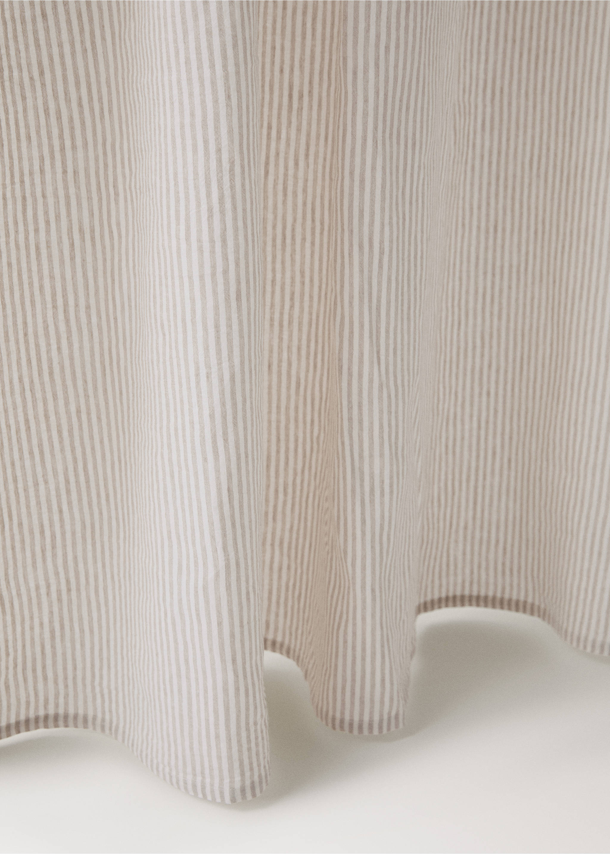 Linen curtain with stripes, medium opacity - Details of the article 1, Sand. Ref: 27081525-00.