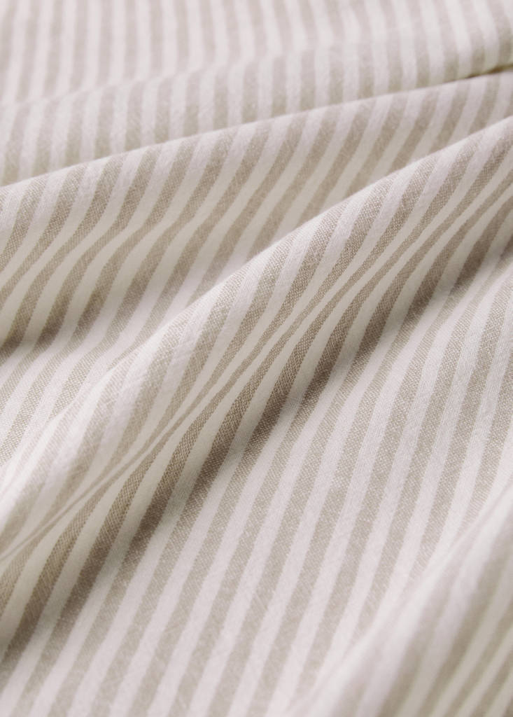 Linen curtain with stripes, medium opacity — Sand