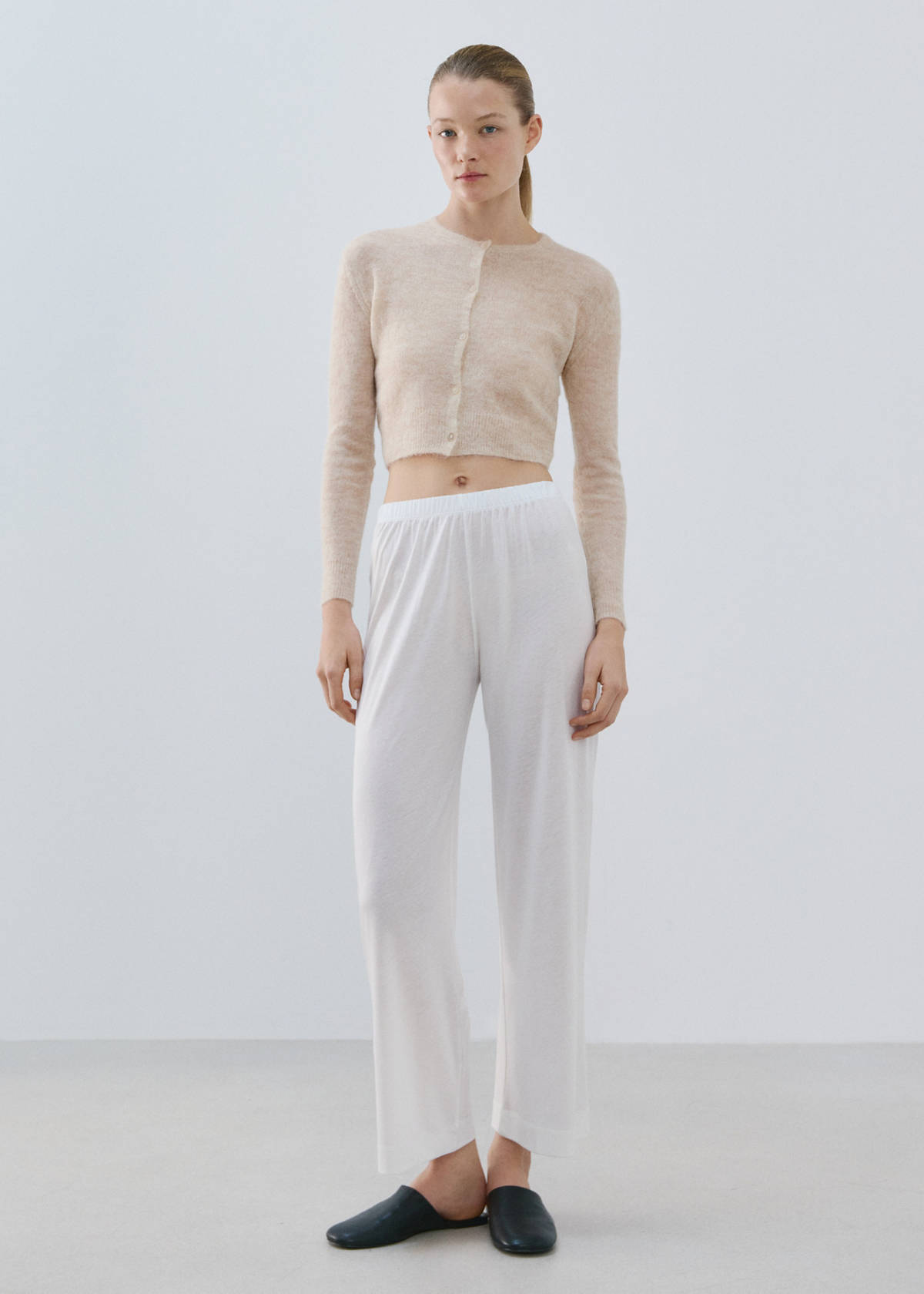 Short alpaca wool blend cardigan — Beige