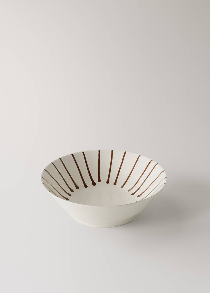 Painted stoneware bowl — Brown