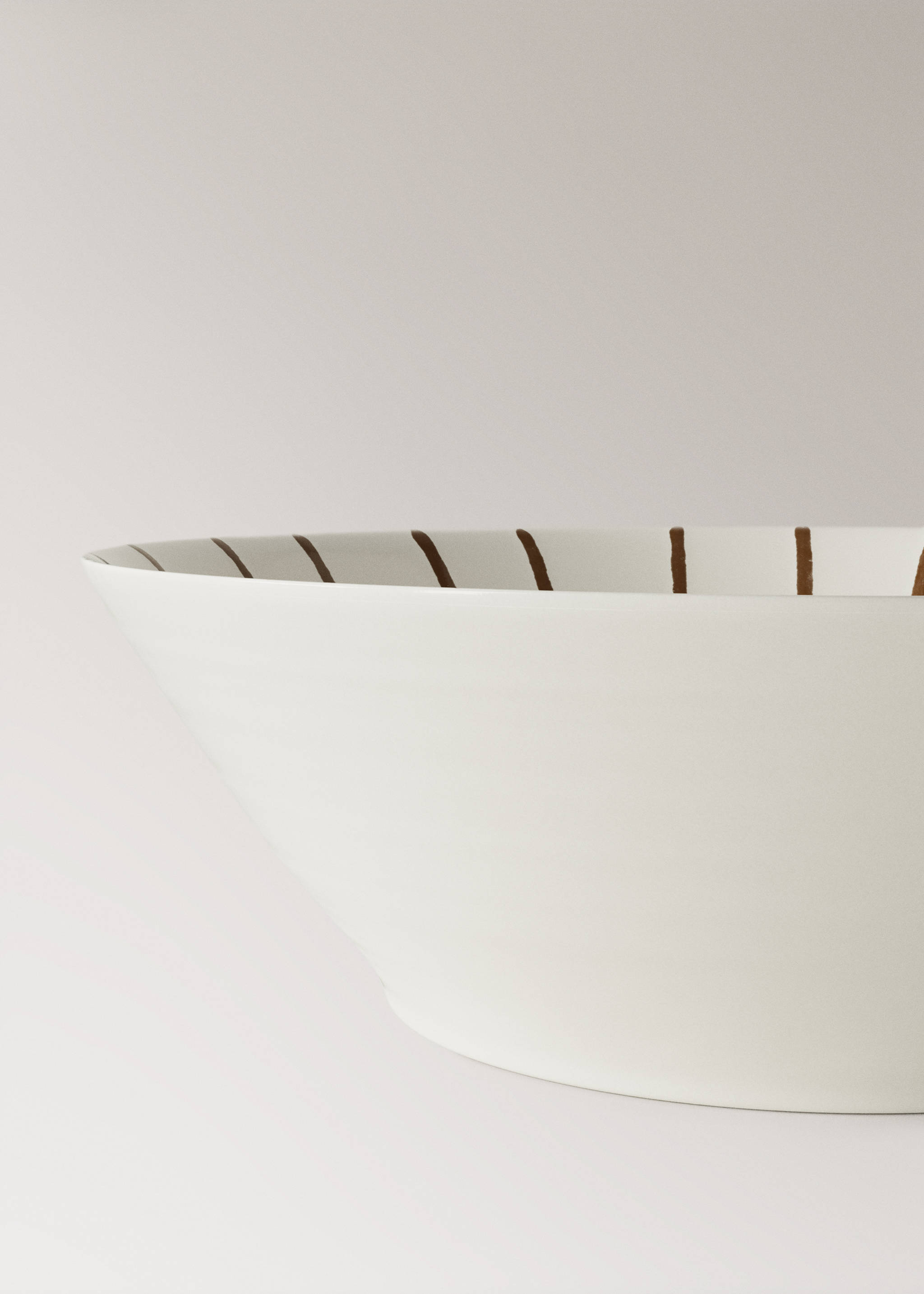 Painted stoneware bowl - Details of the article 3