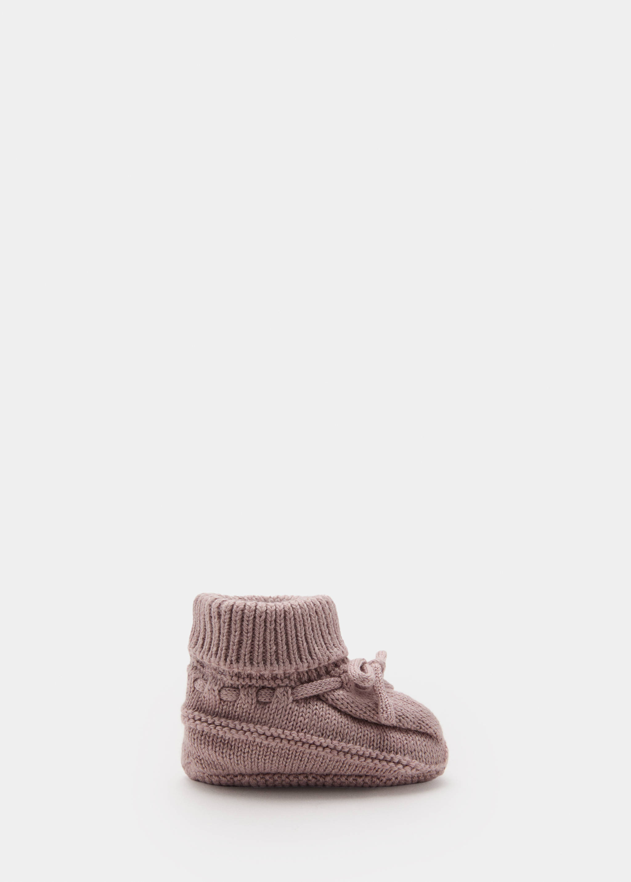 Knitted booties with bow - Article without model
