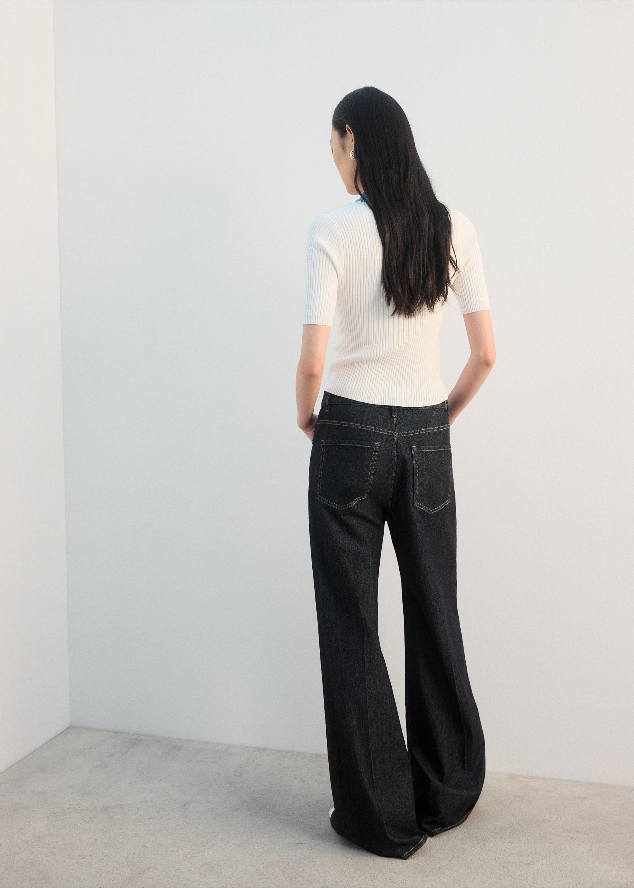 Contrast collar button jumper - Reverse of the article, Off White. Ref: 27082539-00.