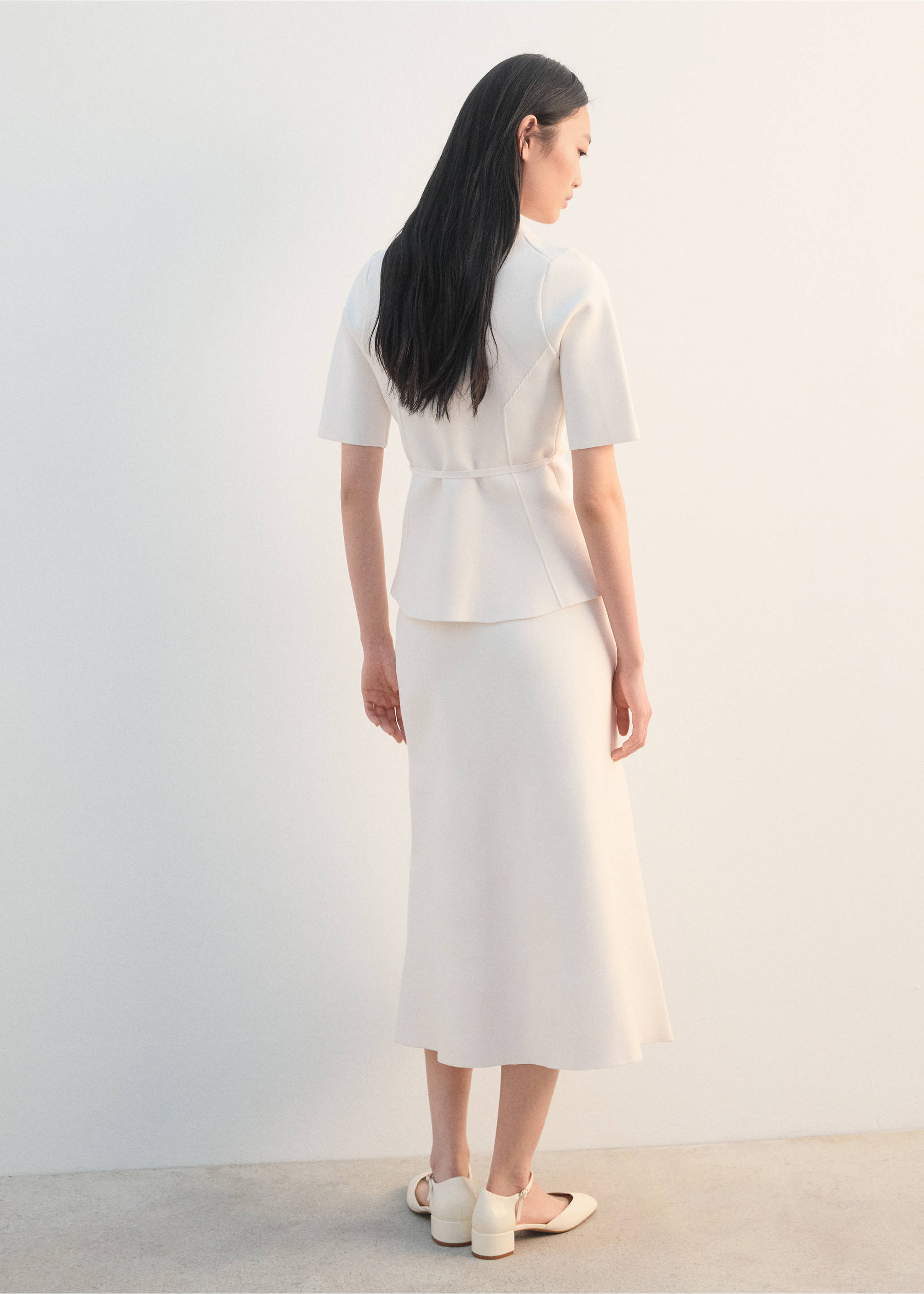 Flared knitted skirt - Reverse of the article, Off White. Ref: 27082540-00.