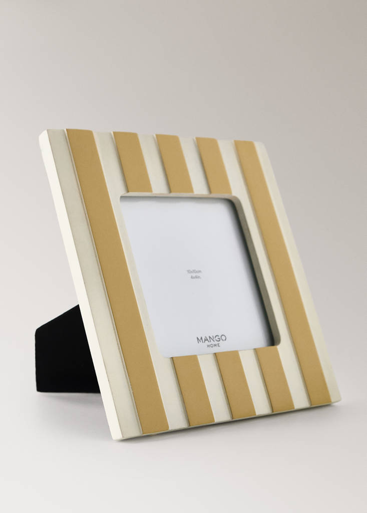 Small two-tone striped resin photo frame — Pastel Yellow
